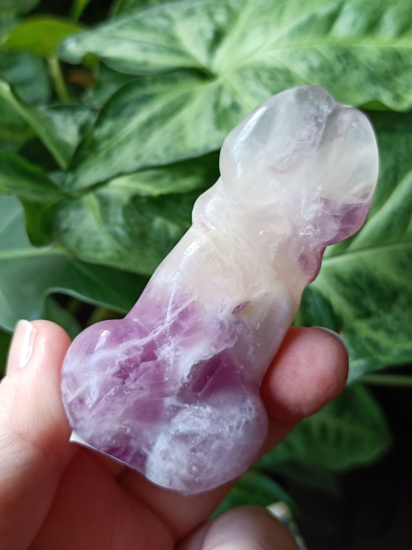 Chevron Amethyst Secret Rabbit Carving