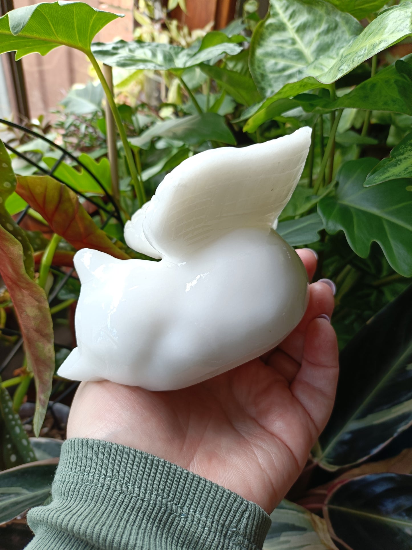 Marble 'White' Jade Sleeping Angel Cat - 806g