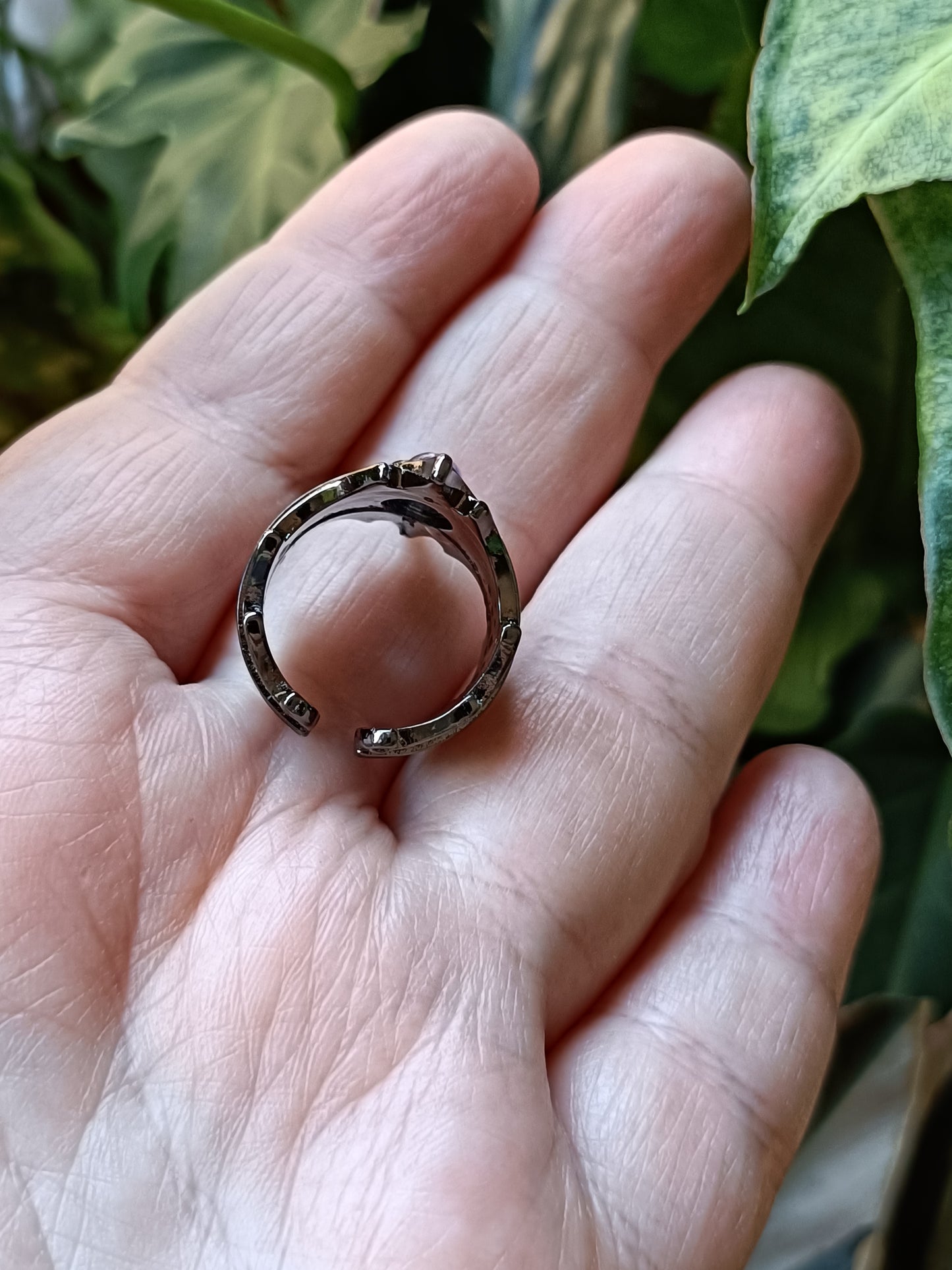 Oval Fantasy Amethyst Ring - Antique Electroplated Silver-Plated Copper