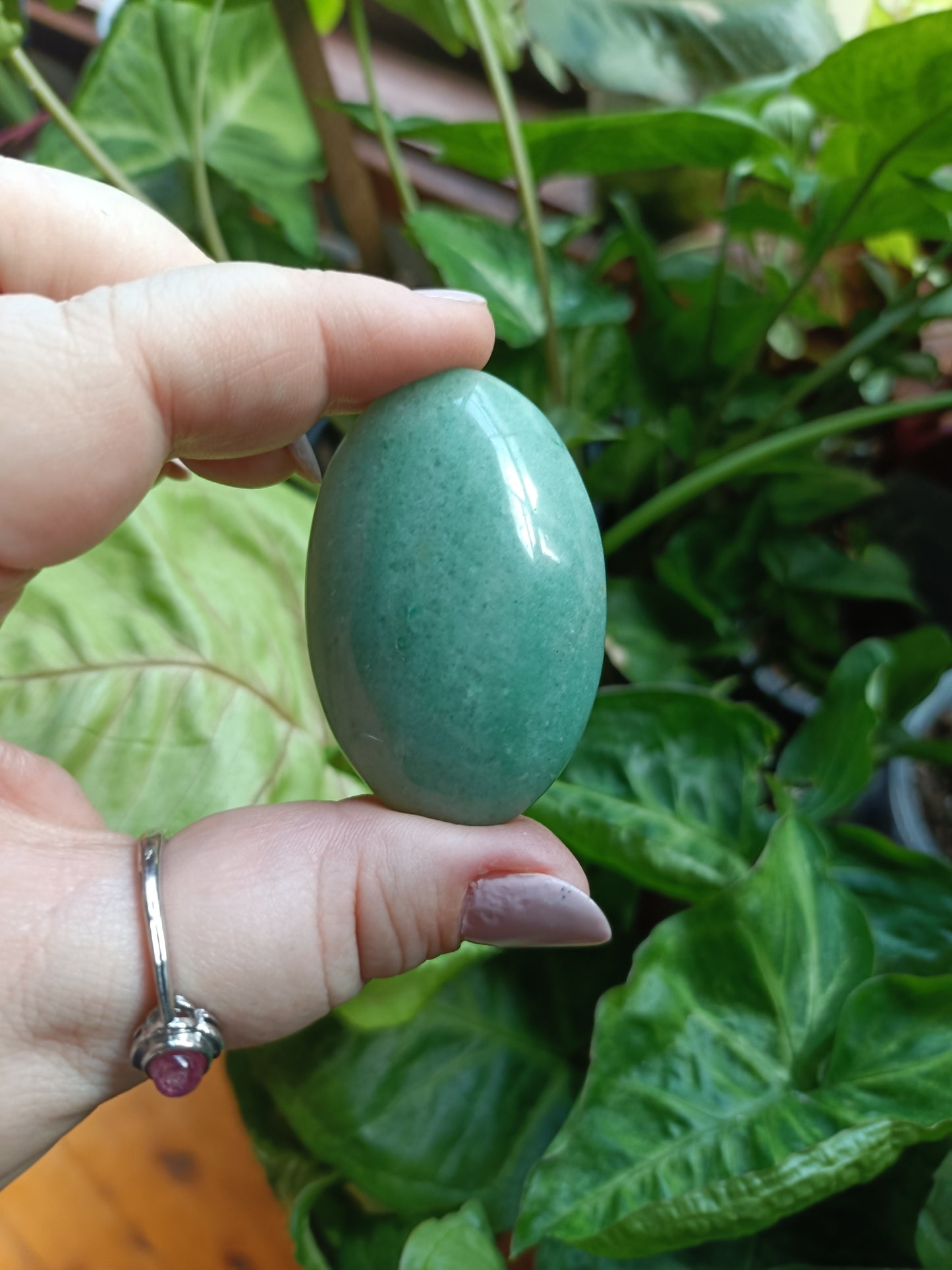 Green Adventurine Palm Stones - 30-40g