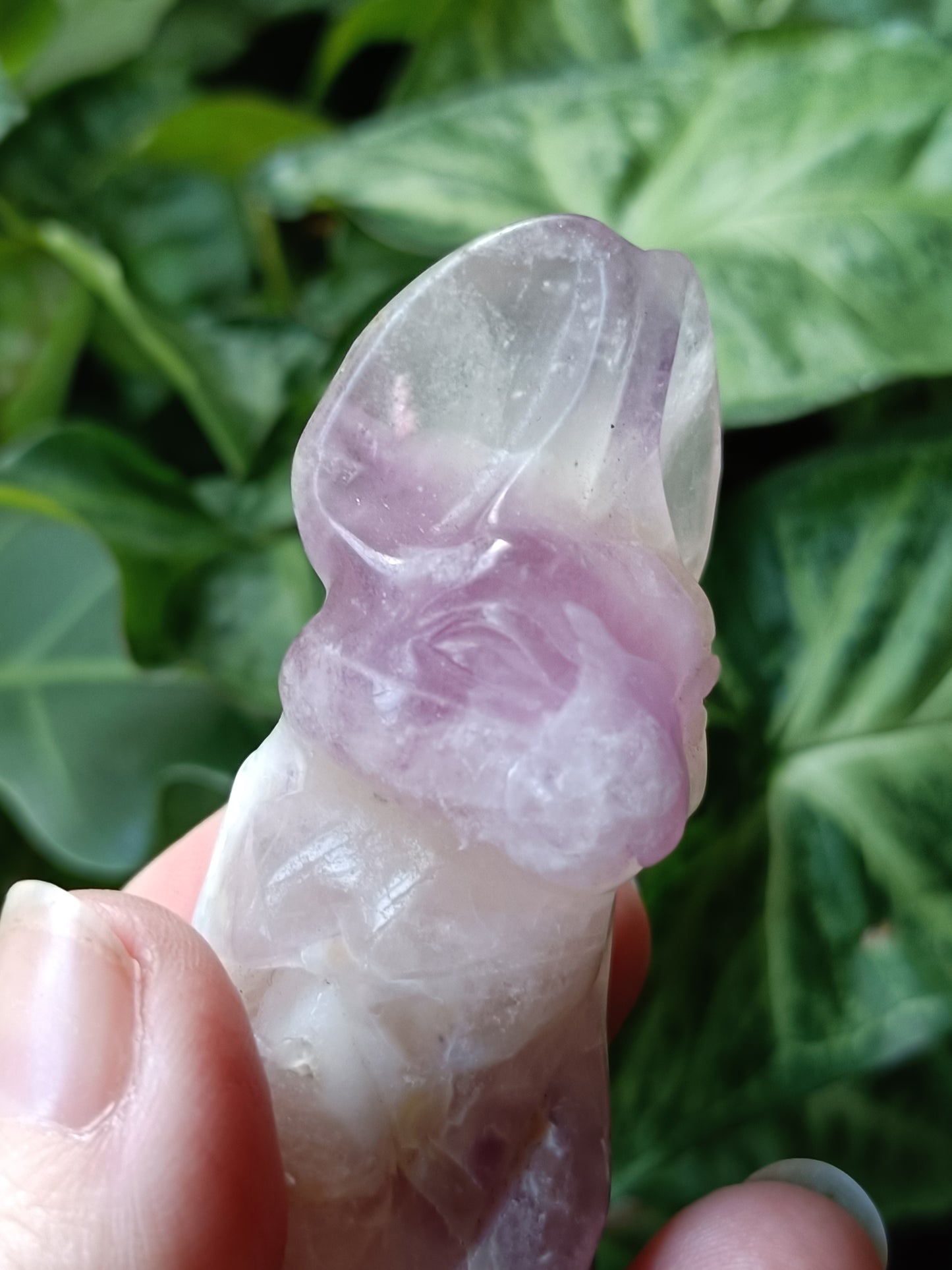 Chevron Amethyst Secret Rabbit Carving