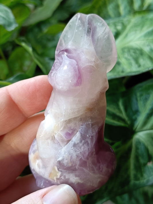 Chevron Amethyst Secret Rabbit Carving