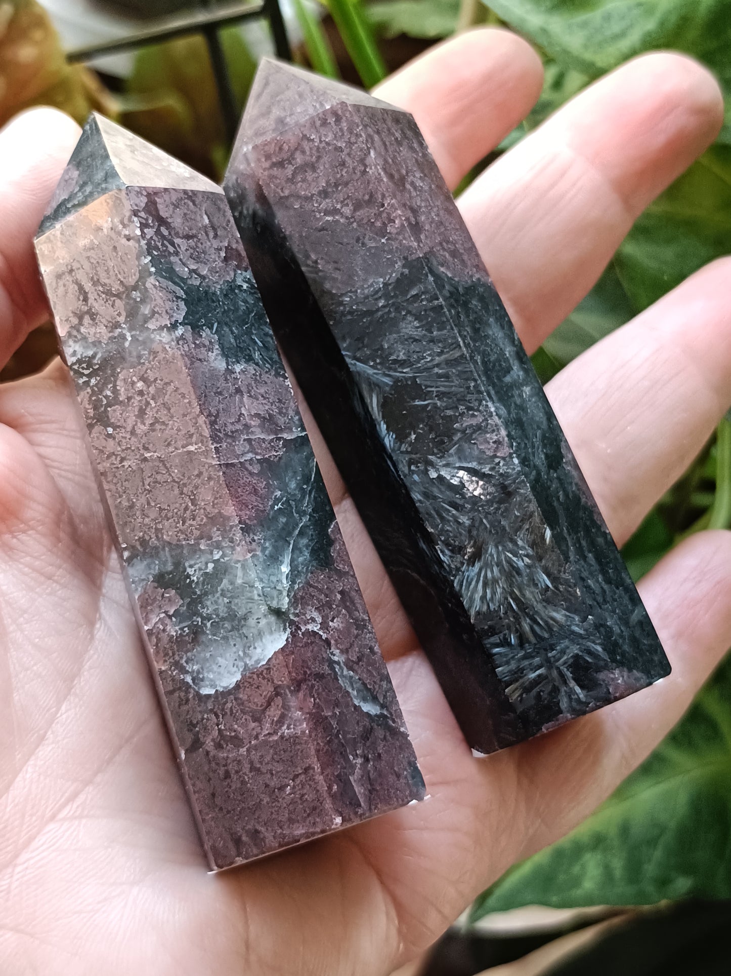 Garnet and Arfvedsonite Small Tower - 115-125g