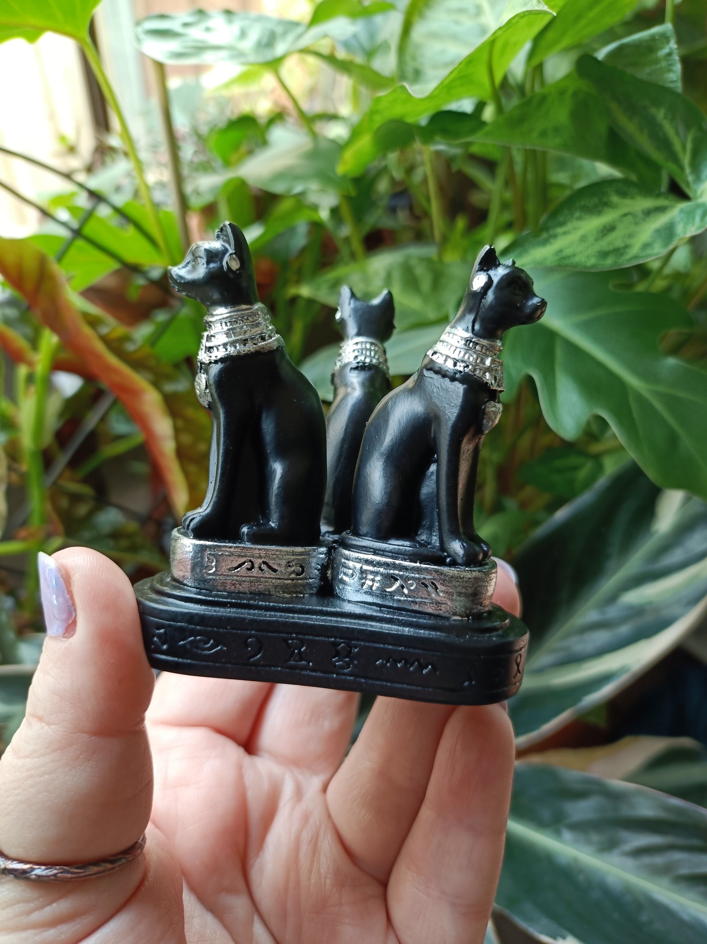 Three Body Egyptian Cat Sphere Stand - Small