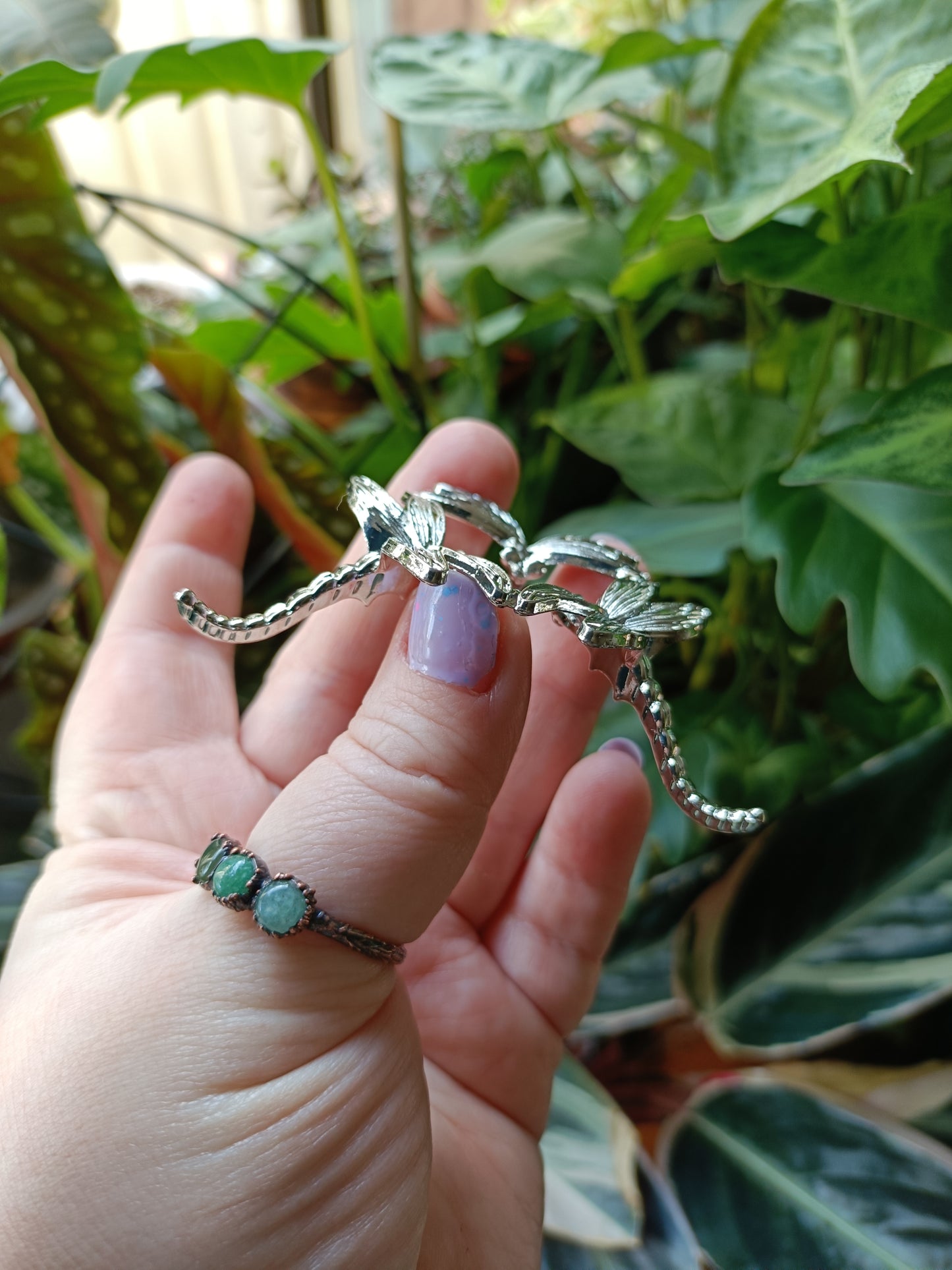 Silver Tone Three Dragonfly Sphere Stand