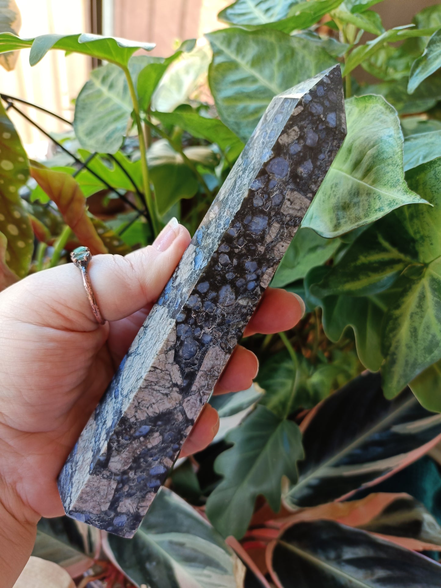 Que Sera / Galaxy Rhyolite Tower - 402g