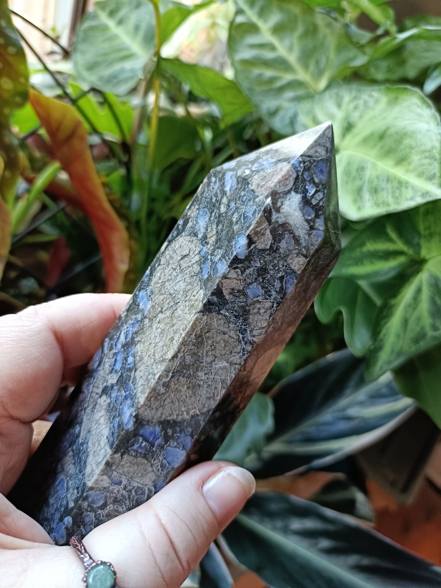 Que Sera / Galaxy Rhyolite Tower - 480g