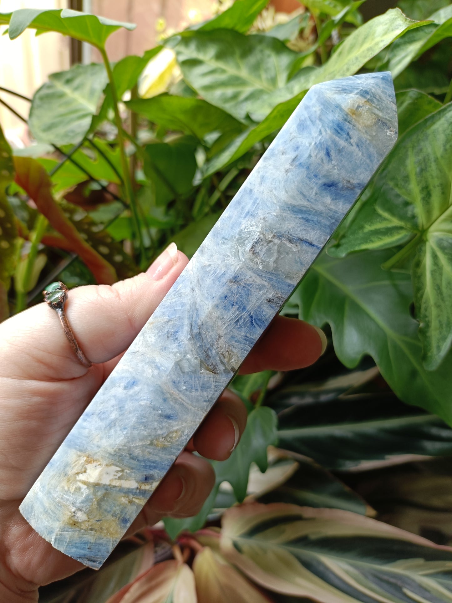 Blue Kyanite Tower - 523g (B Grade)