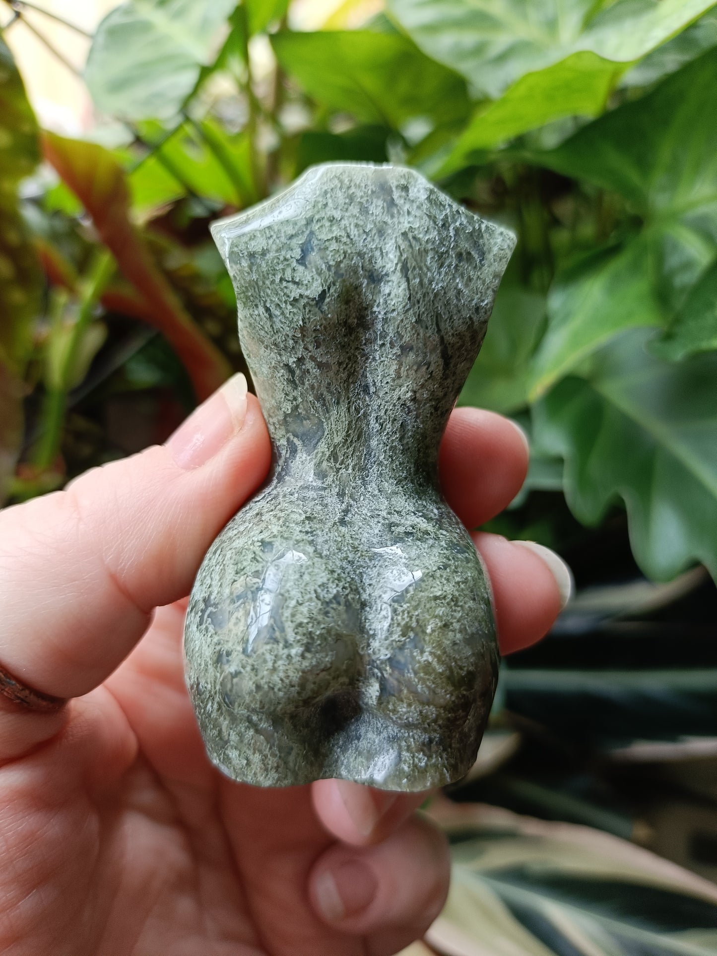 Moss Agate Goddess Body - 103g