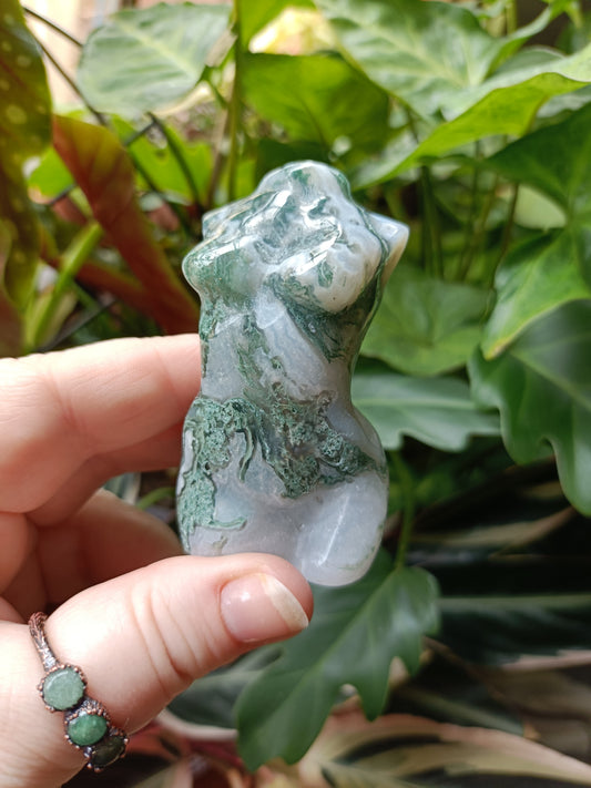 Moss Agate Goddess Body - 122g