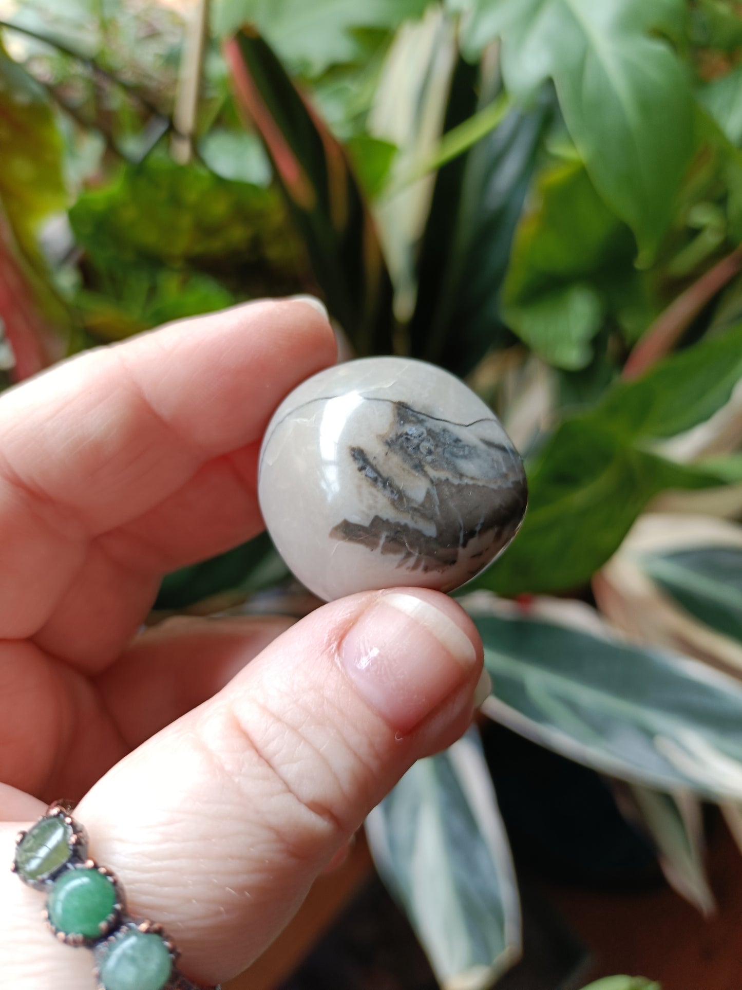 Volcanic Agate Tumbles (Clearance) - 15-25g
