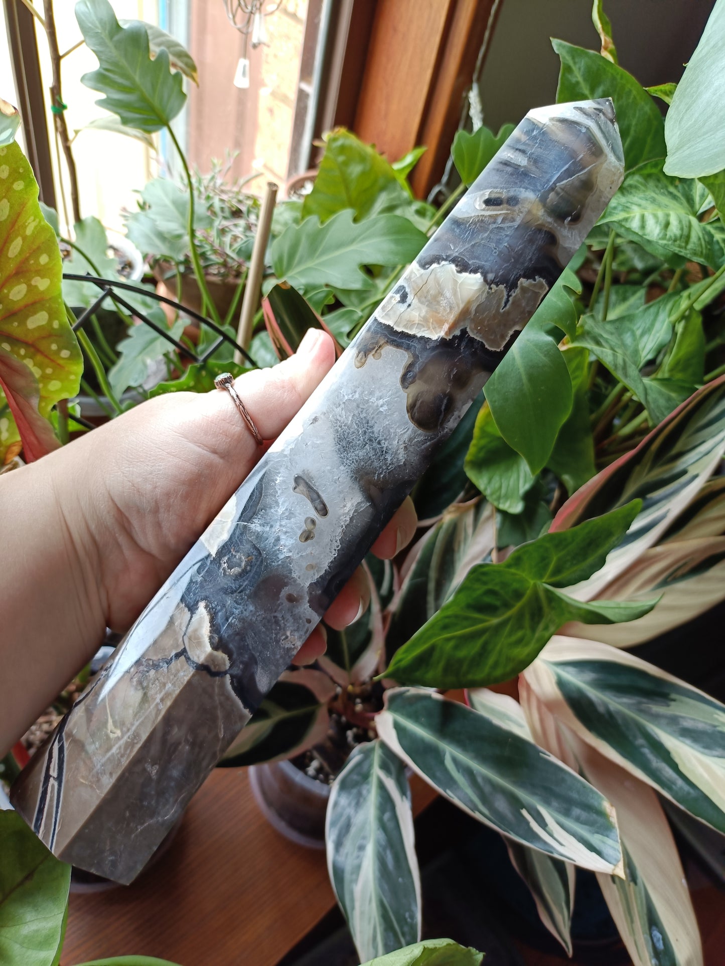 Volcanic Agate & Quartz Tower - 1744g