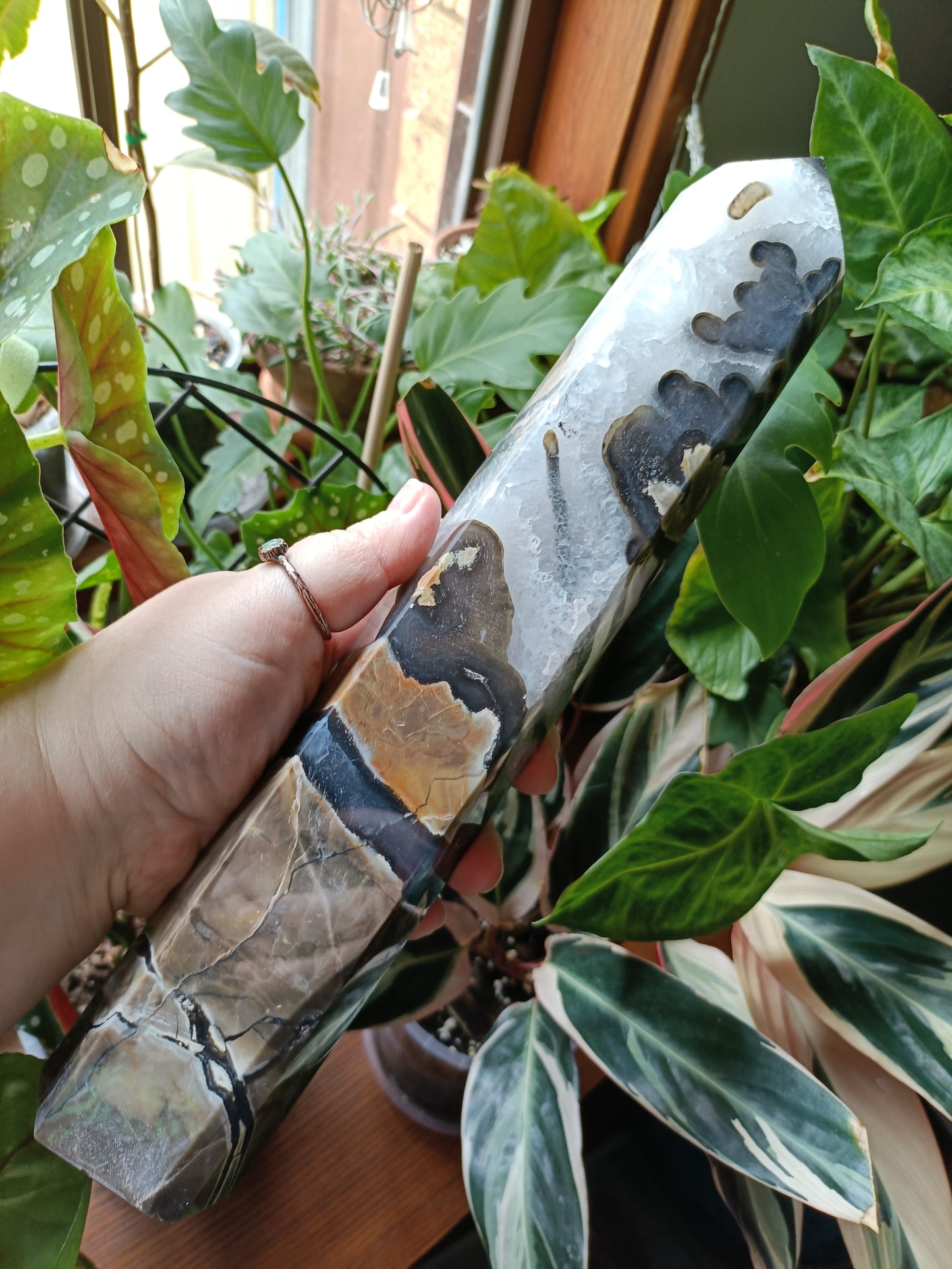 Volcanic Agate & Quartz Tower - 1744g