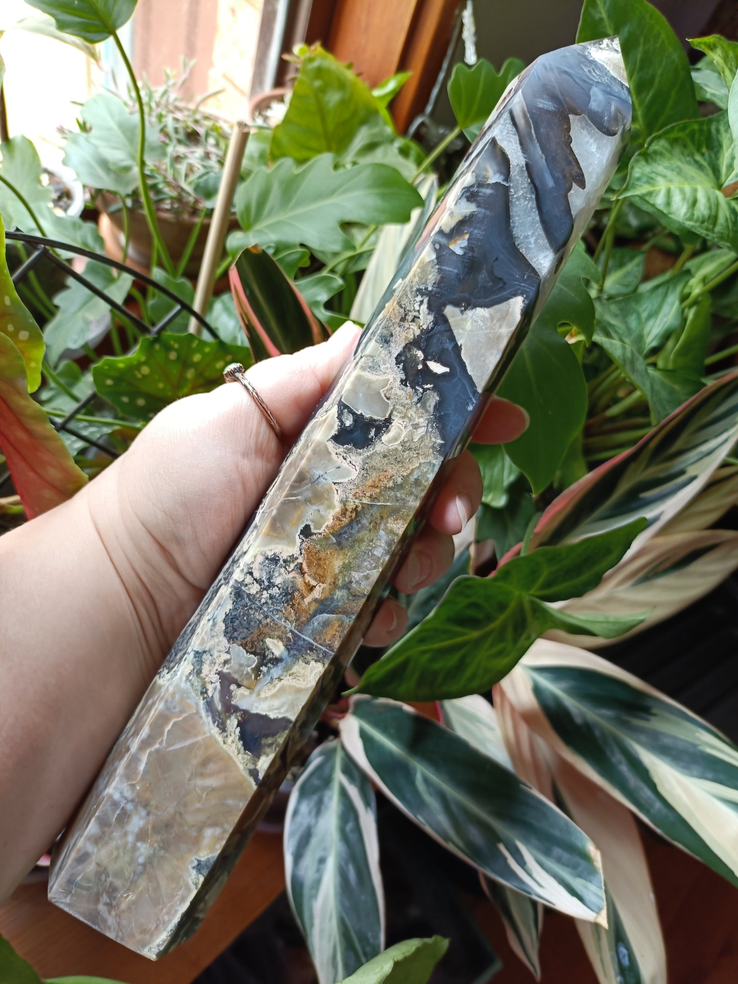 Volcanic Agate & Quartz Tower - 1225g