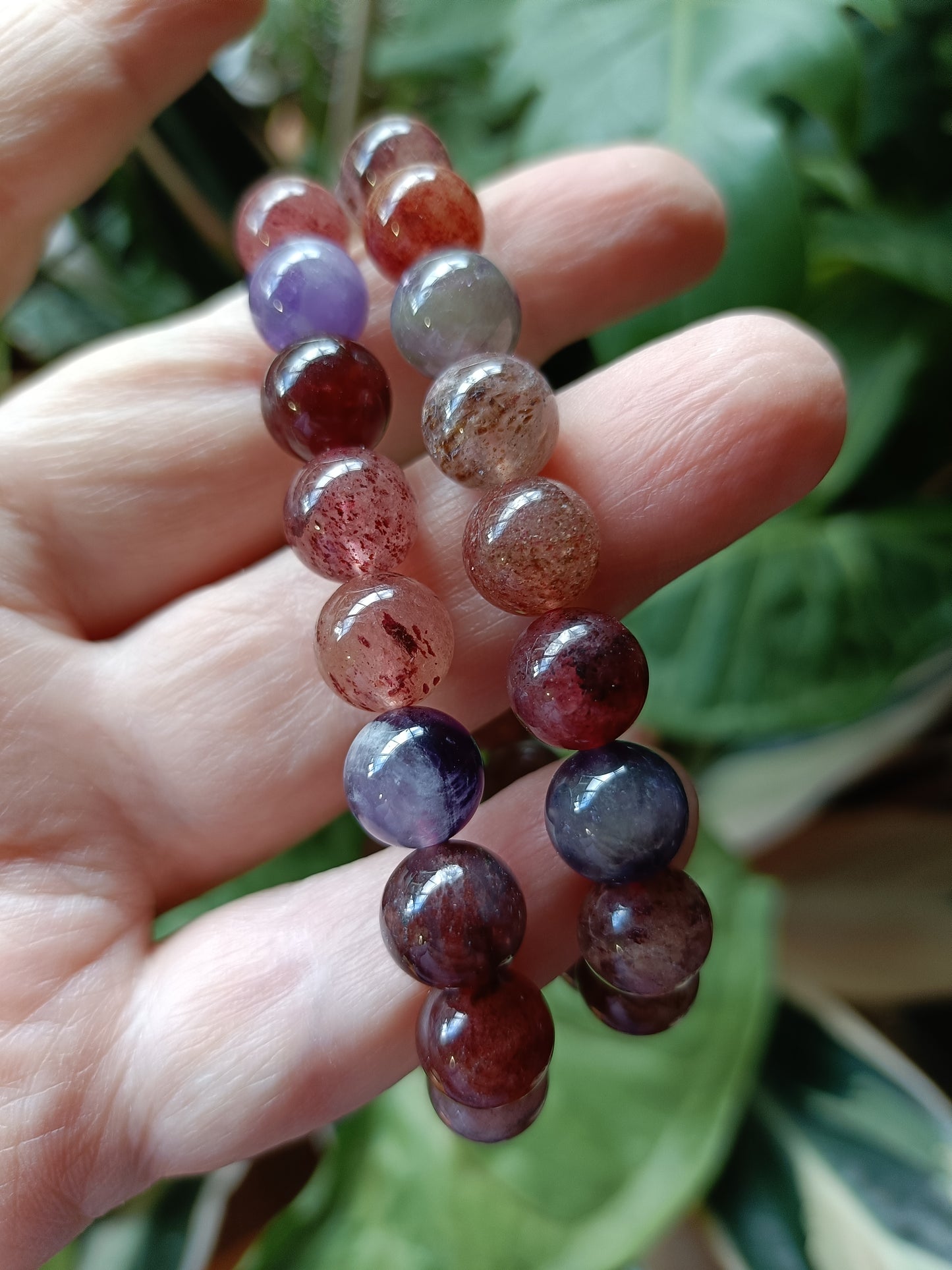 'Super 7' Included Quartz + Amethyst Round Beaded Stretch Bracelet - 10mm