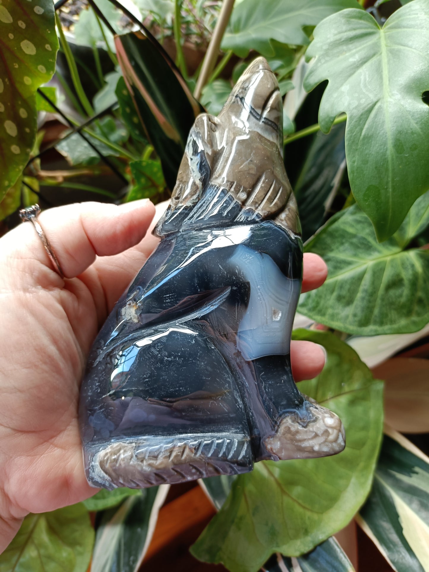 Volcanic Agate Wolf Carving - 777g
