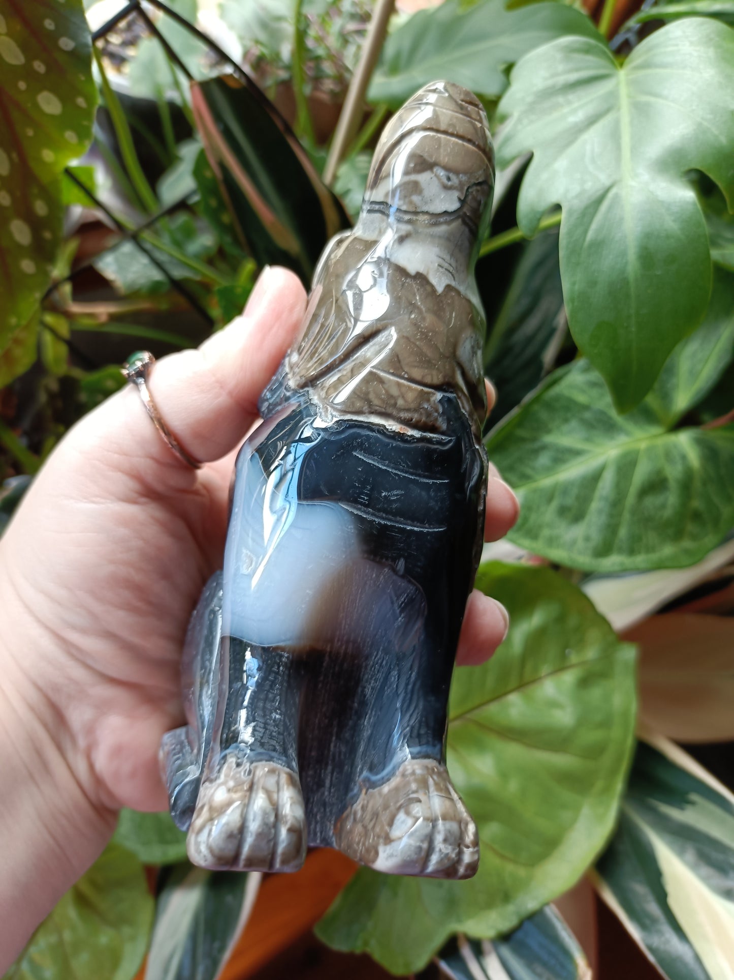 Volcanic Agate Wolf Carving - 777g