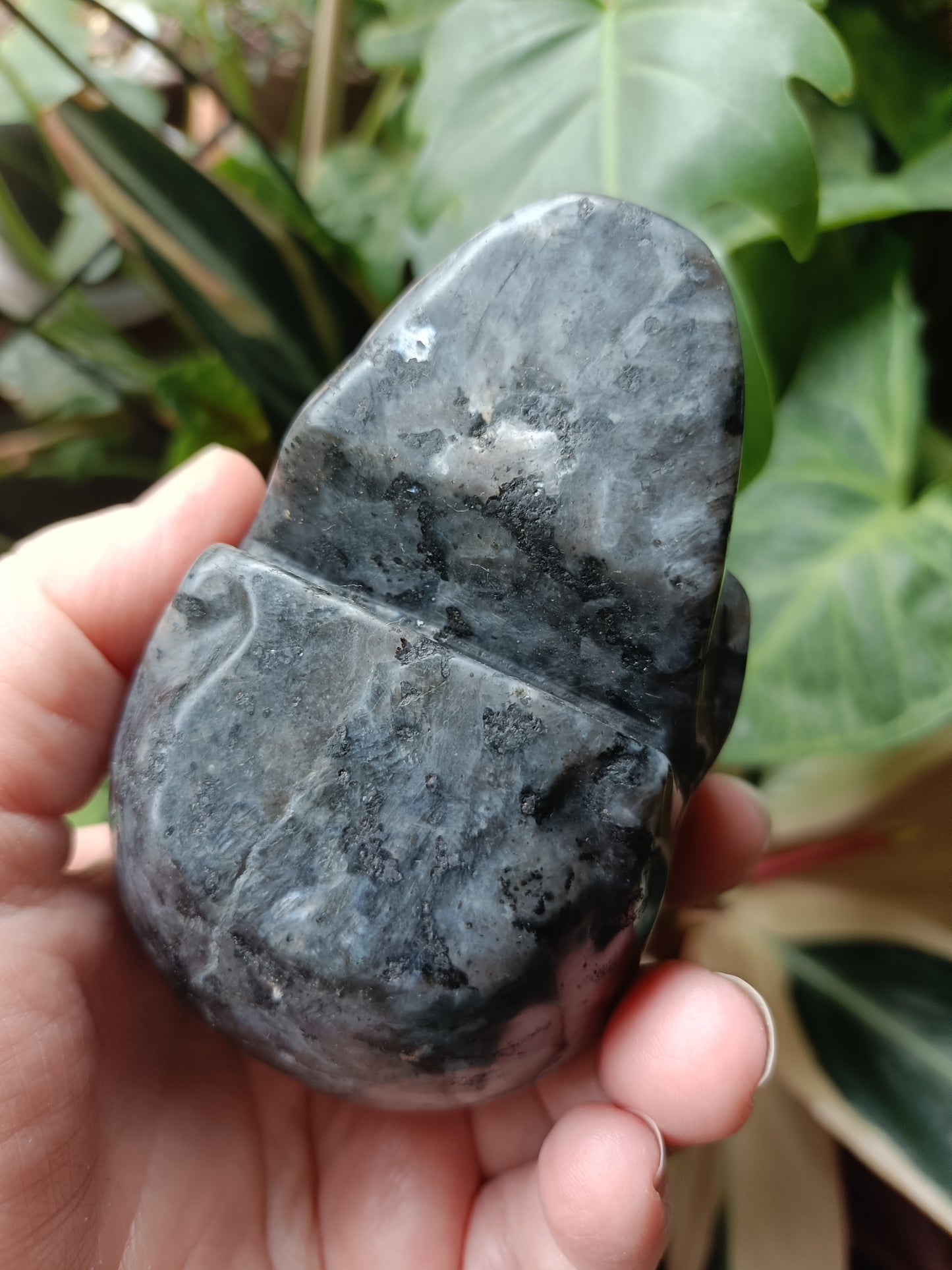 Larvikite Skull Carving - 540g