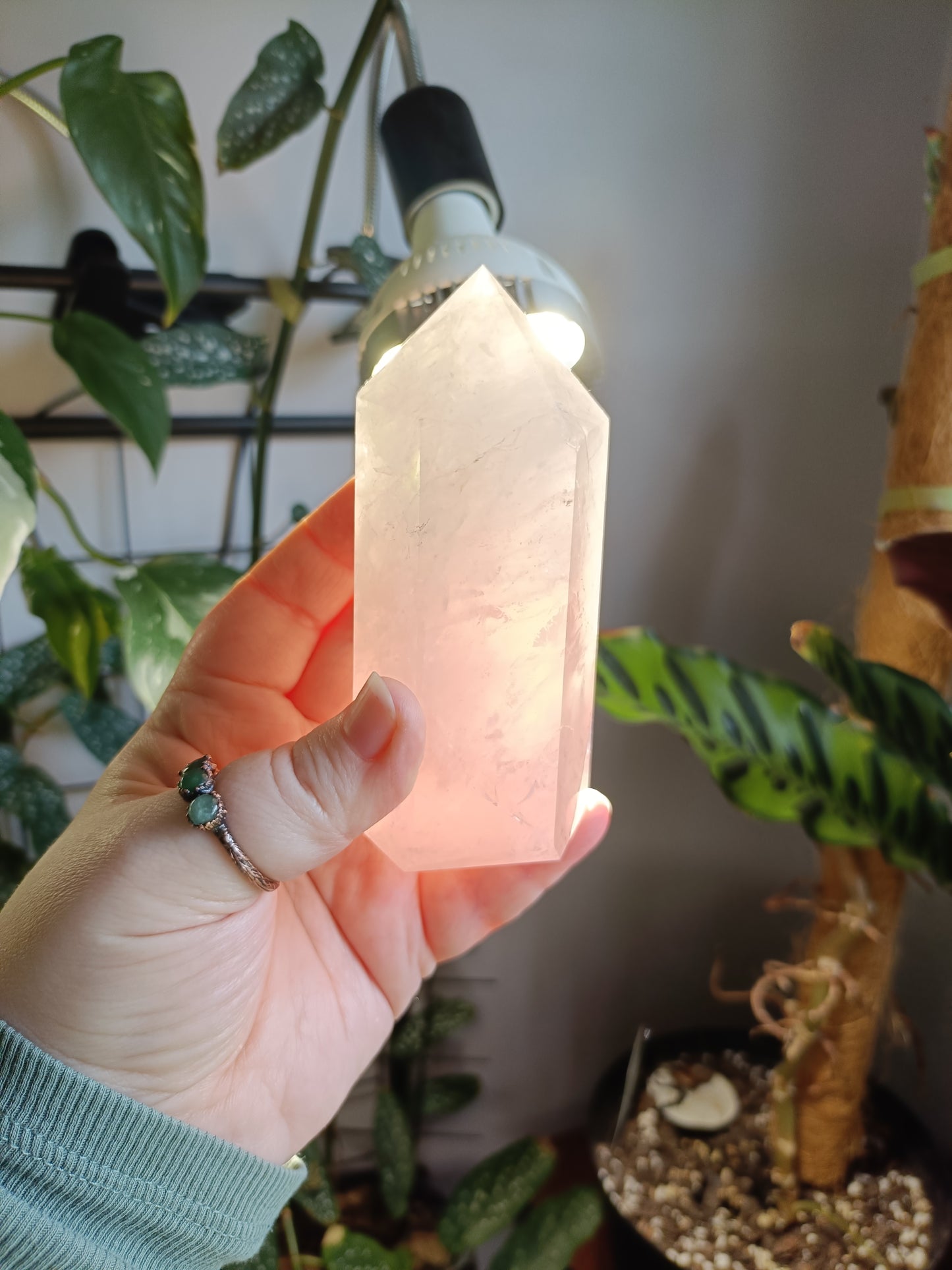 Rose Quartz Tower - 539g