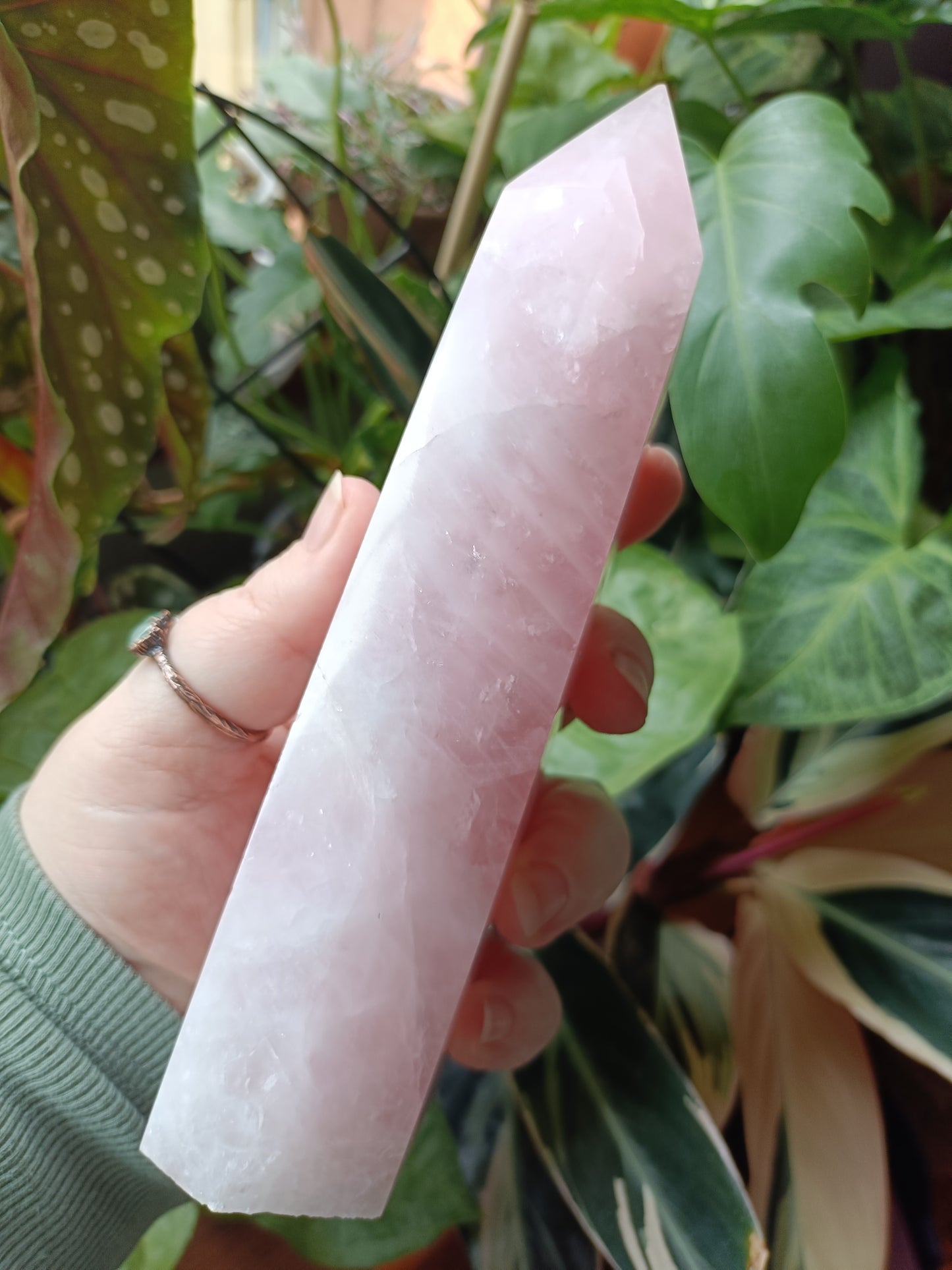 Rose Quartz Tower - 748g