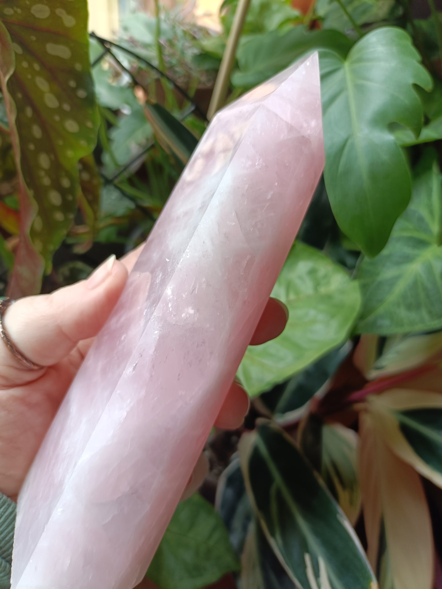 Rose Quartz Tower - 748g