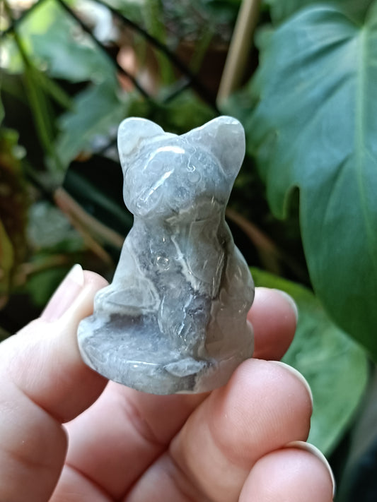 Agate Mini French Bulldog Carving - 30-35g