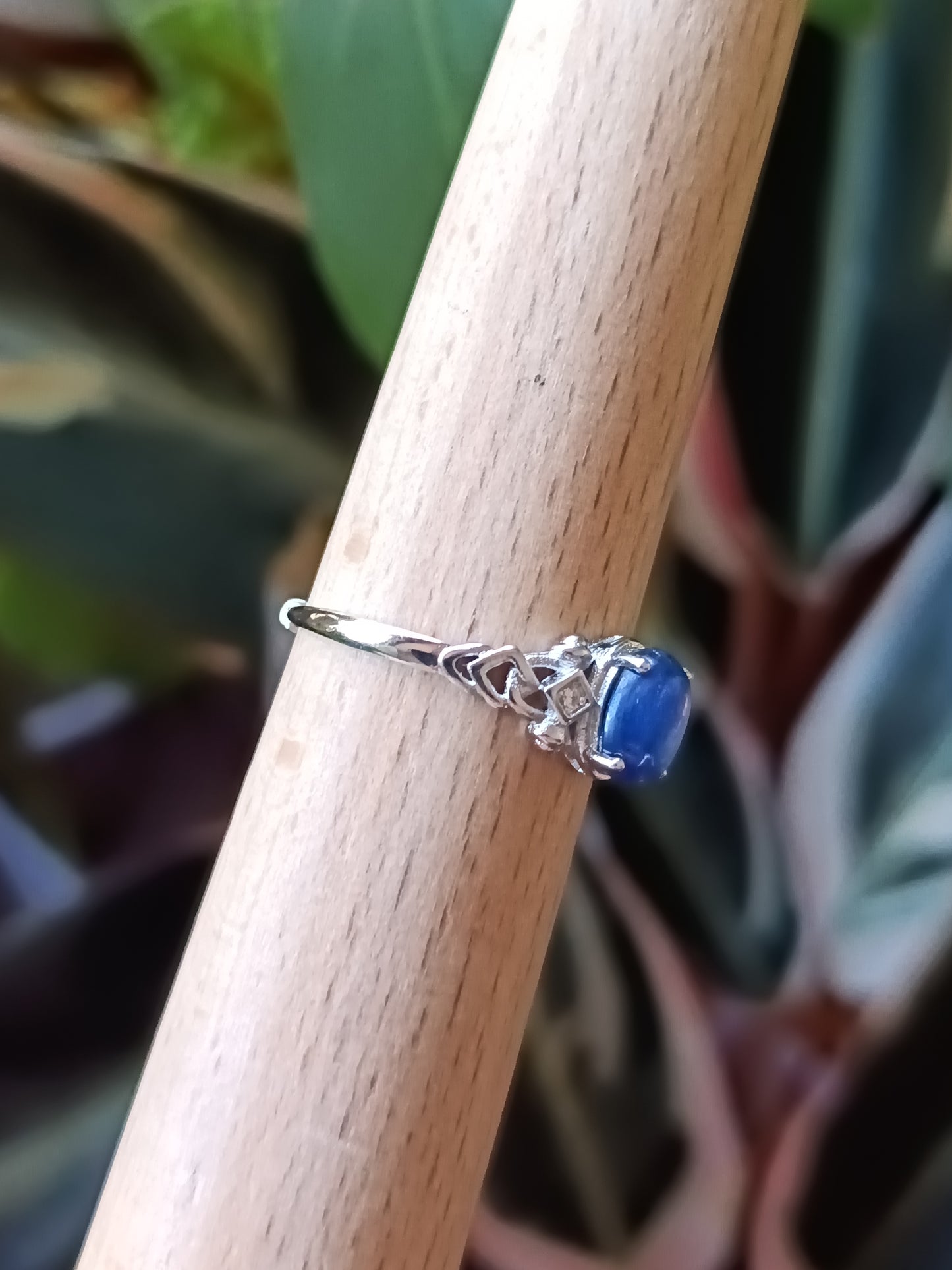 Oval Blue Kyanite Ring - Silver-Plated Copper