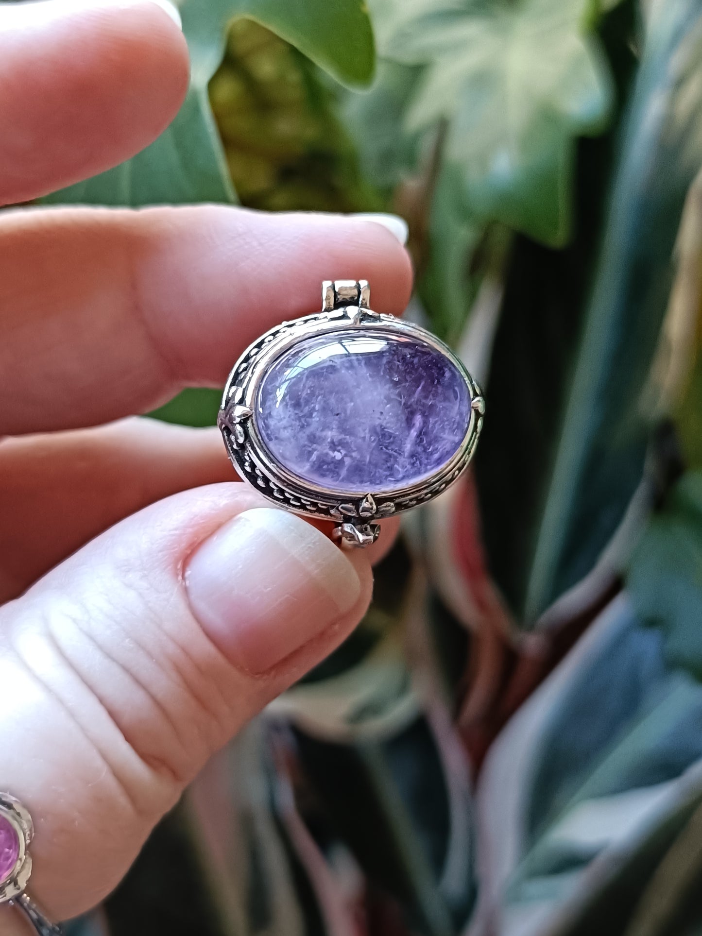 Amethyst Poison Ring - Silver-Plated Copper