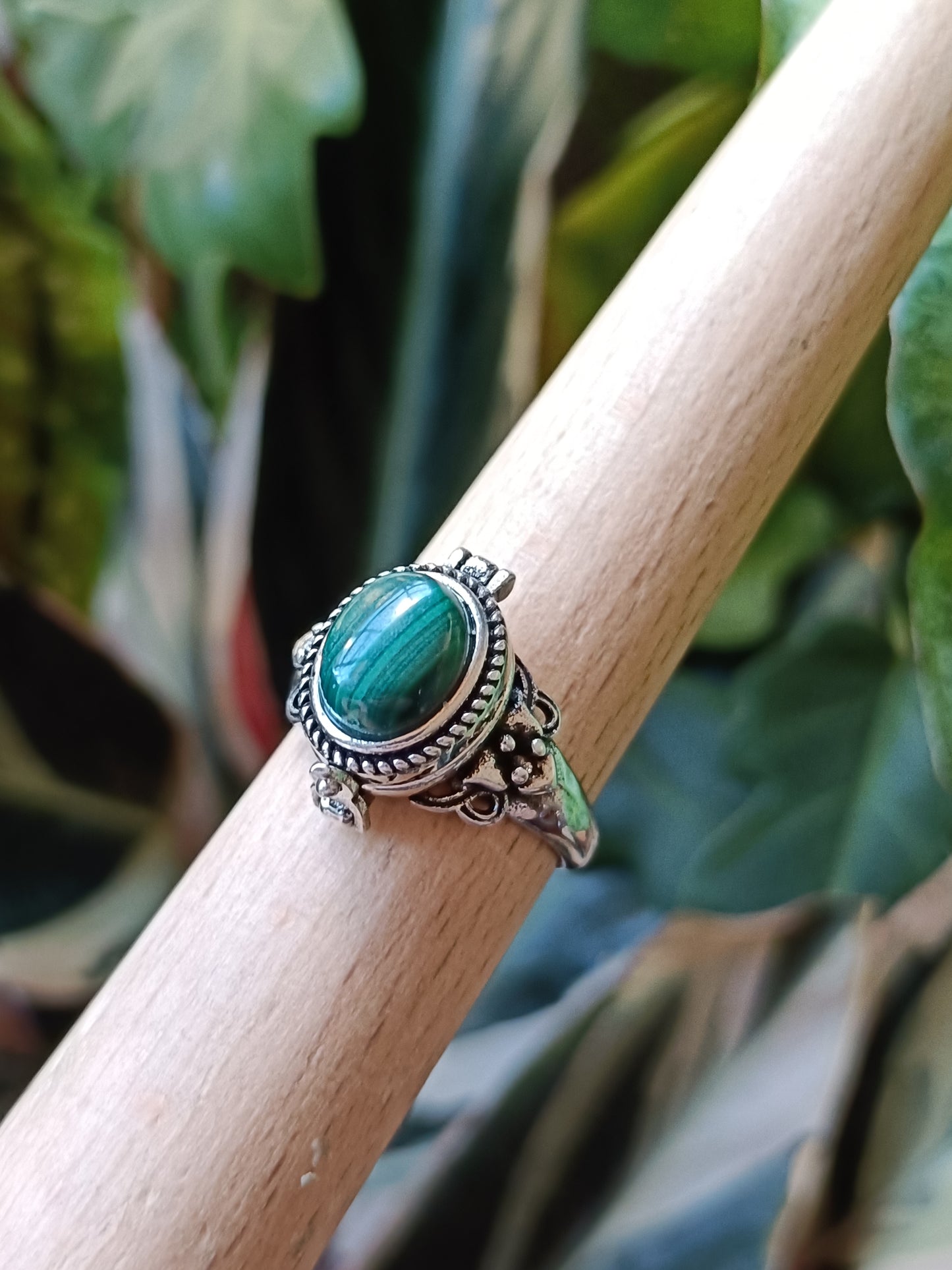 Malachite Poison Ring - Silver-Plated Copper