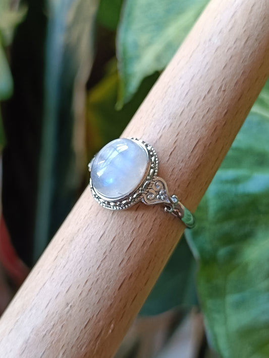 Oval Blue Flash Moonstone Ring - Silver-Plated Copper