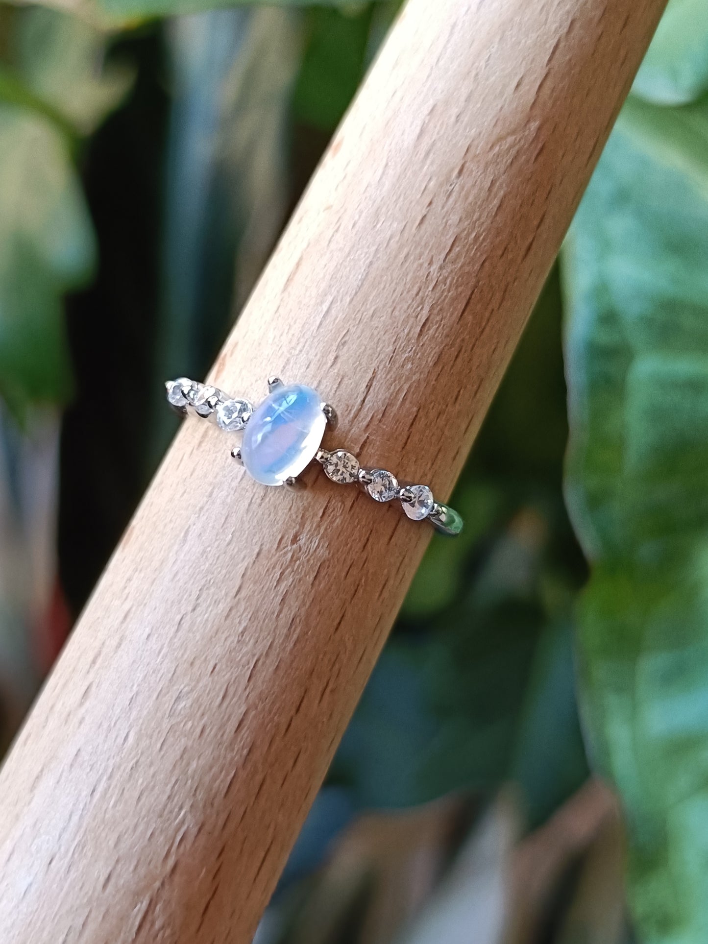 Oval Welo Fire Opal Ring - Silver-Plated Copper