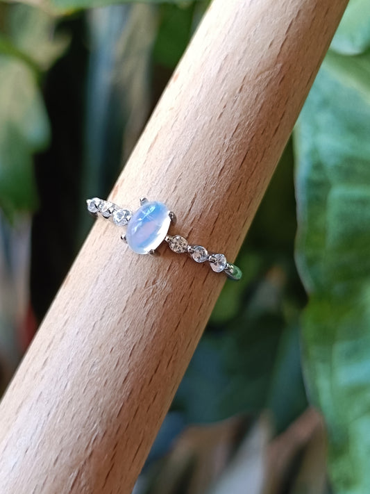Oval Welo Fire Opal Ring - Silver-Plated Copper