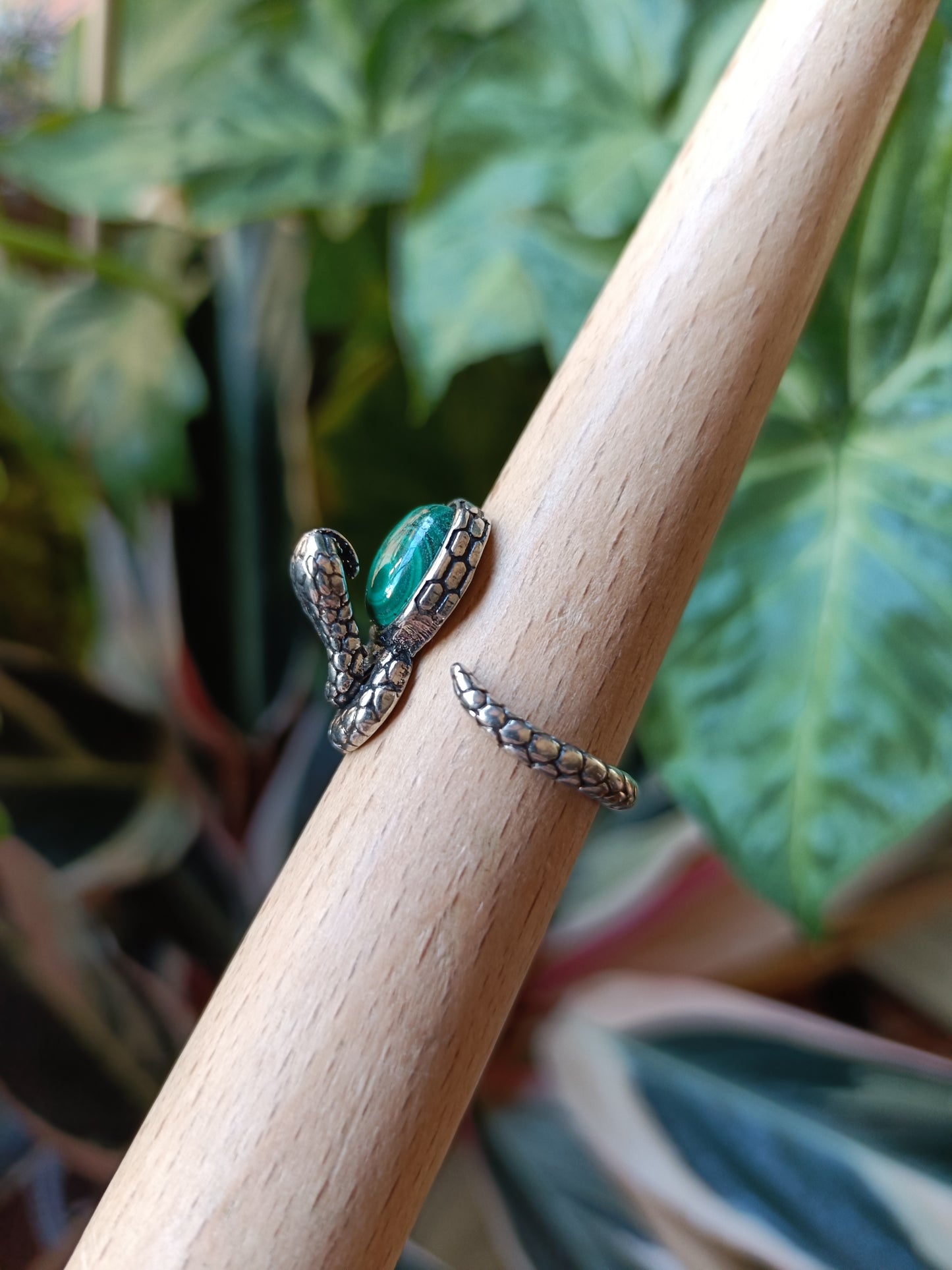 Oval Malachite Ring - Silver-Plated Copper