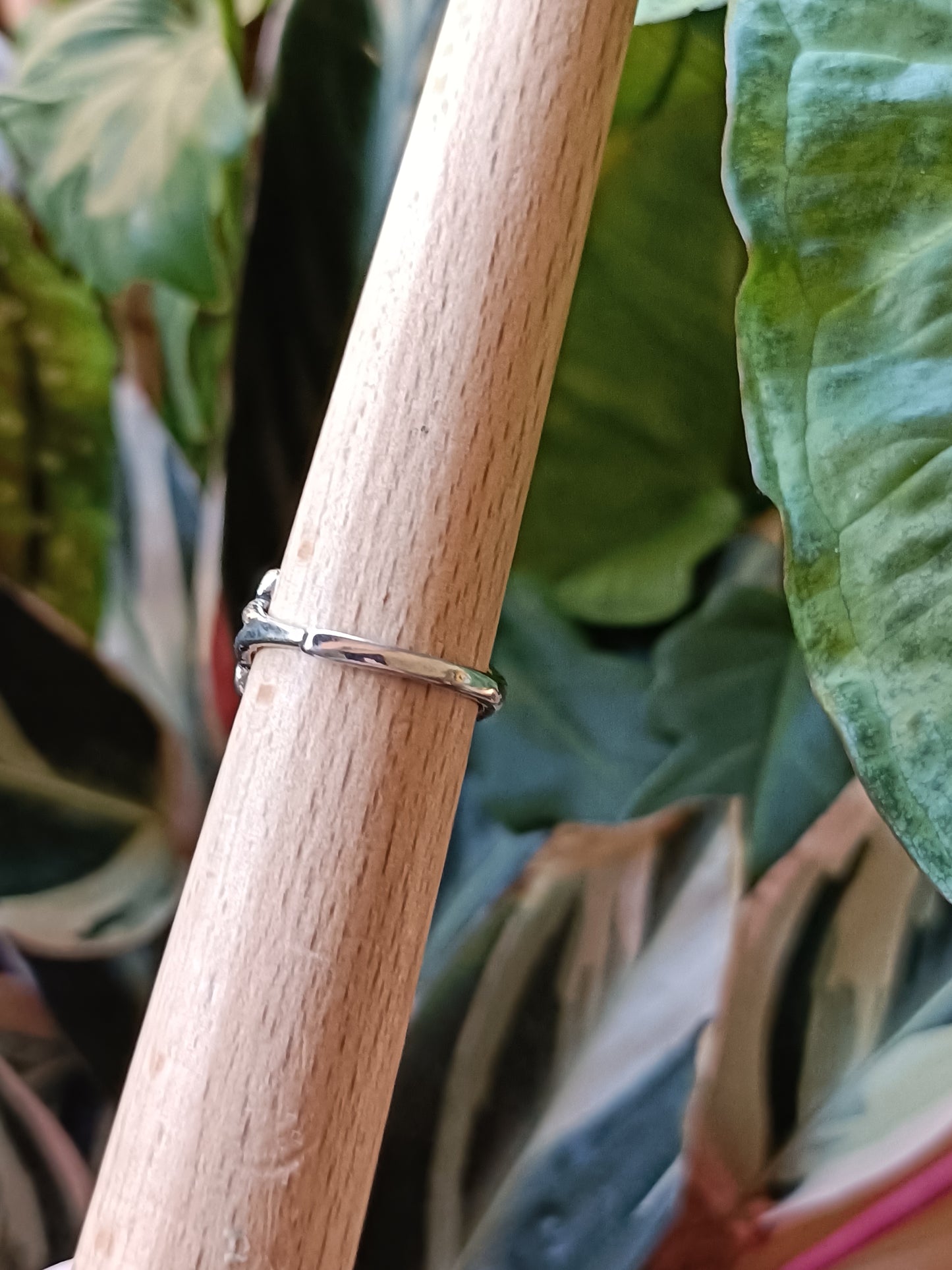 Round Tigers Eye Snake Ring - Silver-Plated Copper