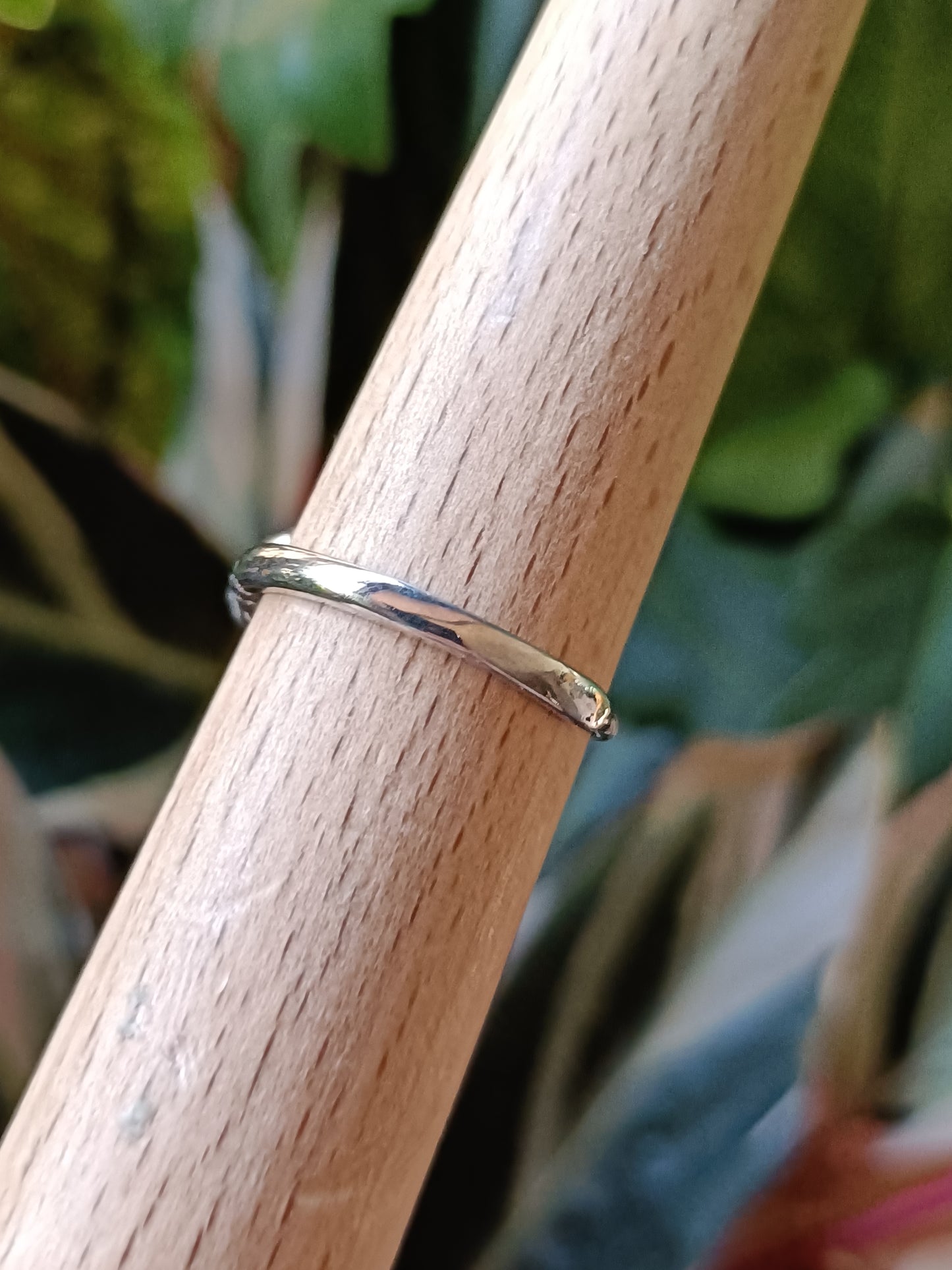 Round Sunstone Snake Ring - Silver-Plated Copper