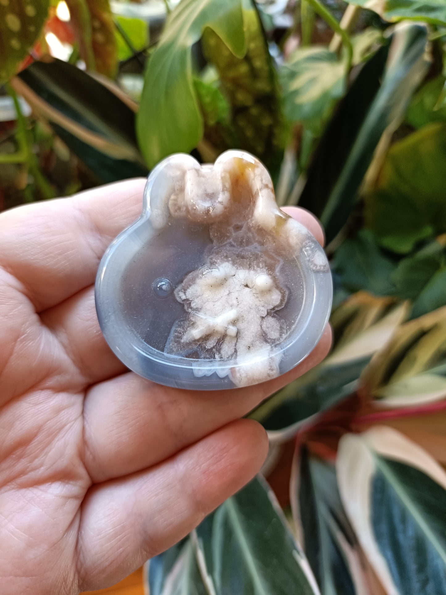 Black Flower Agate Miffy Head Trinket Dish - 45g