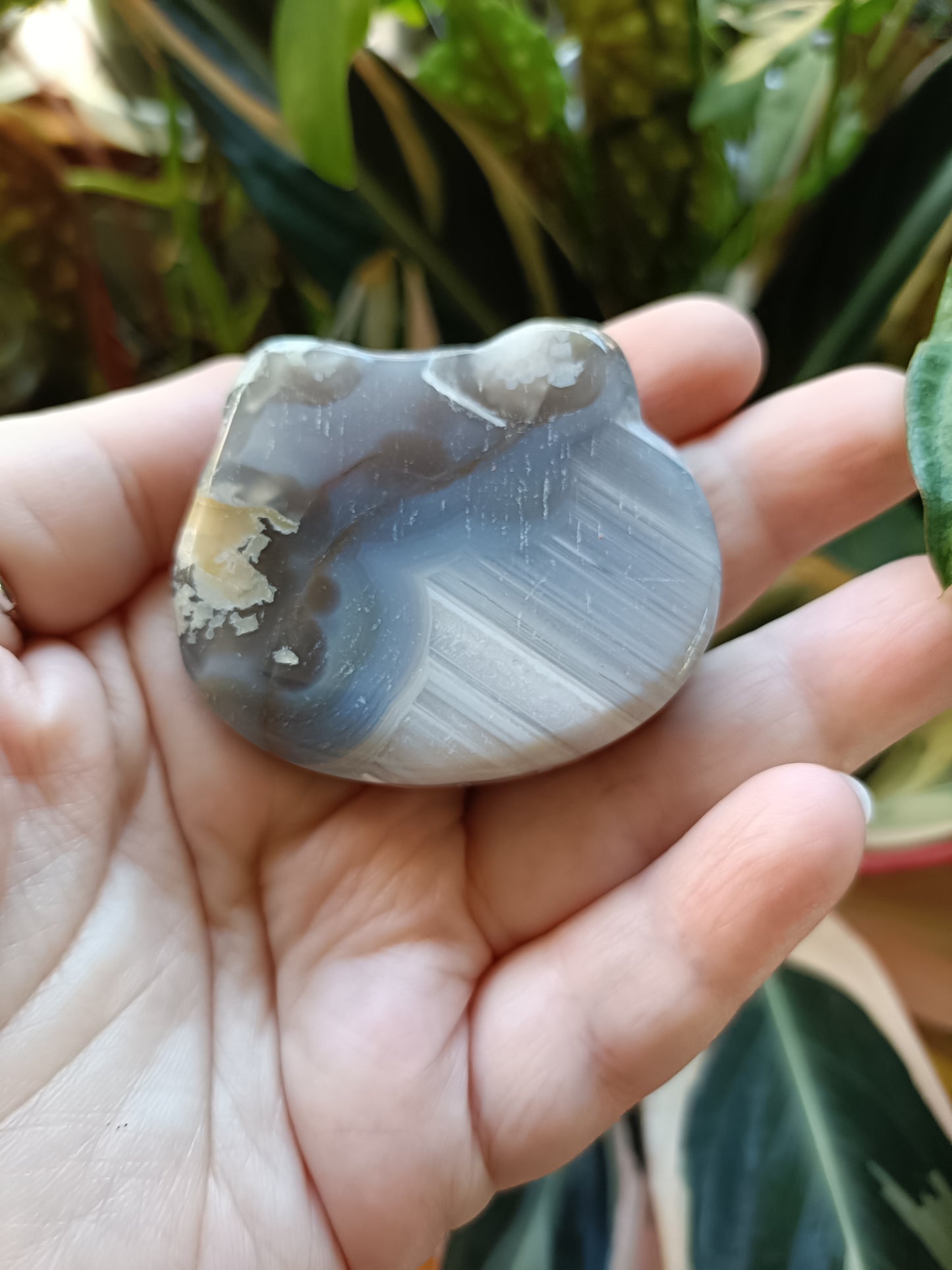 Black Flower Agate Kitty Head Trinket Dish - 60g
