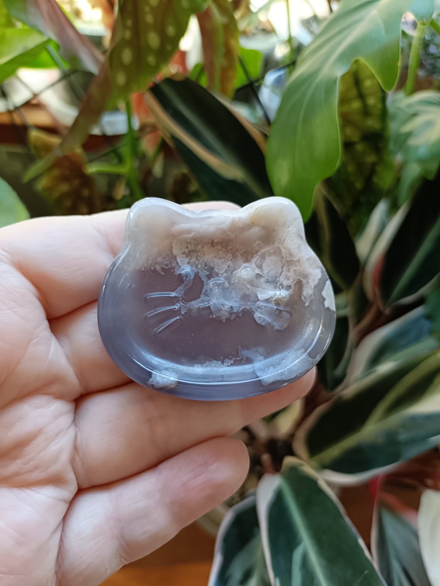 Black Flower Agate Kitty Head Trinket Dish - 60g