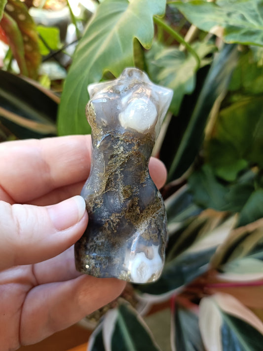 Moss Agate Goddess Body - 125g