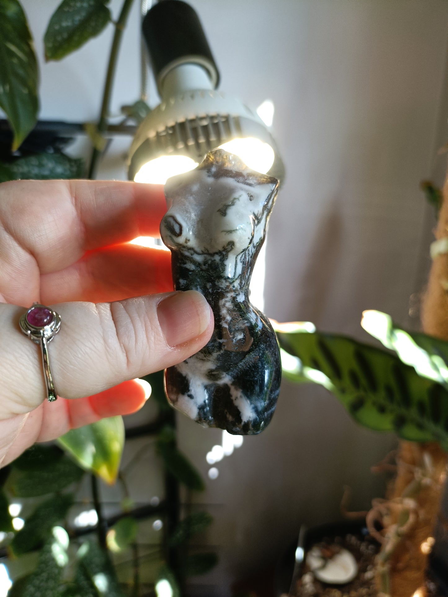 Moss Agate Goddess Body - 121g