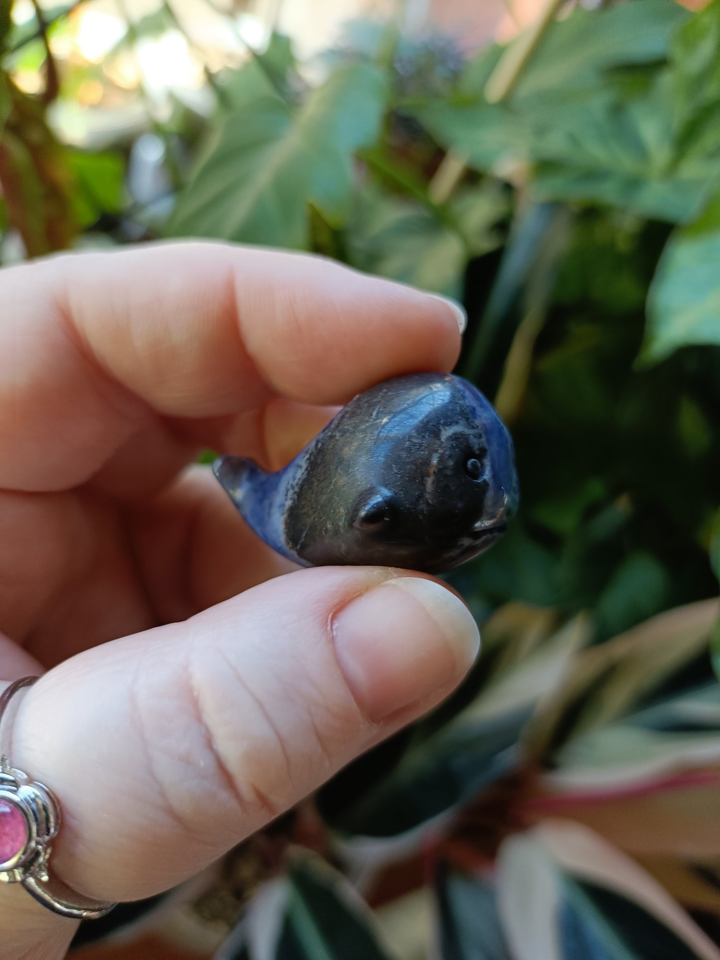 Mixed Stone Mini Whale Carving - 15g