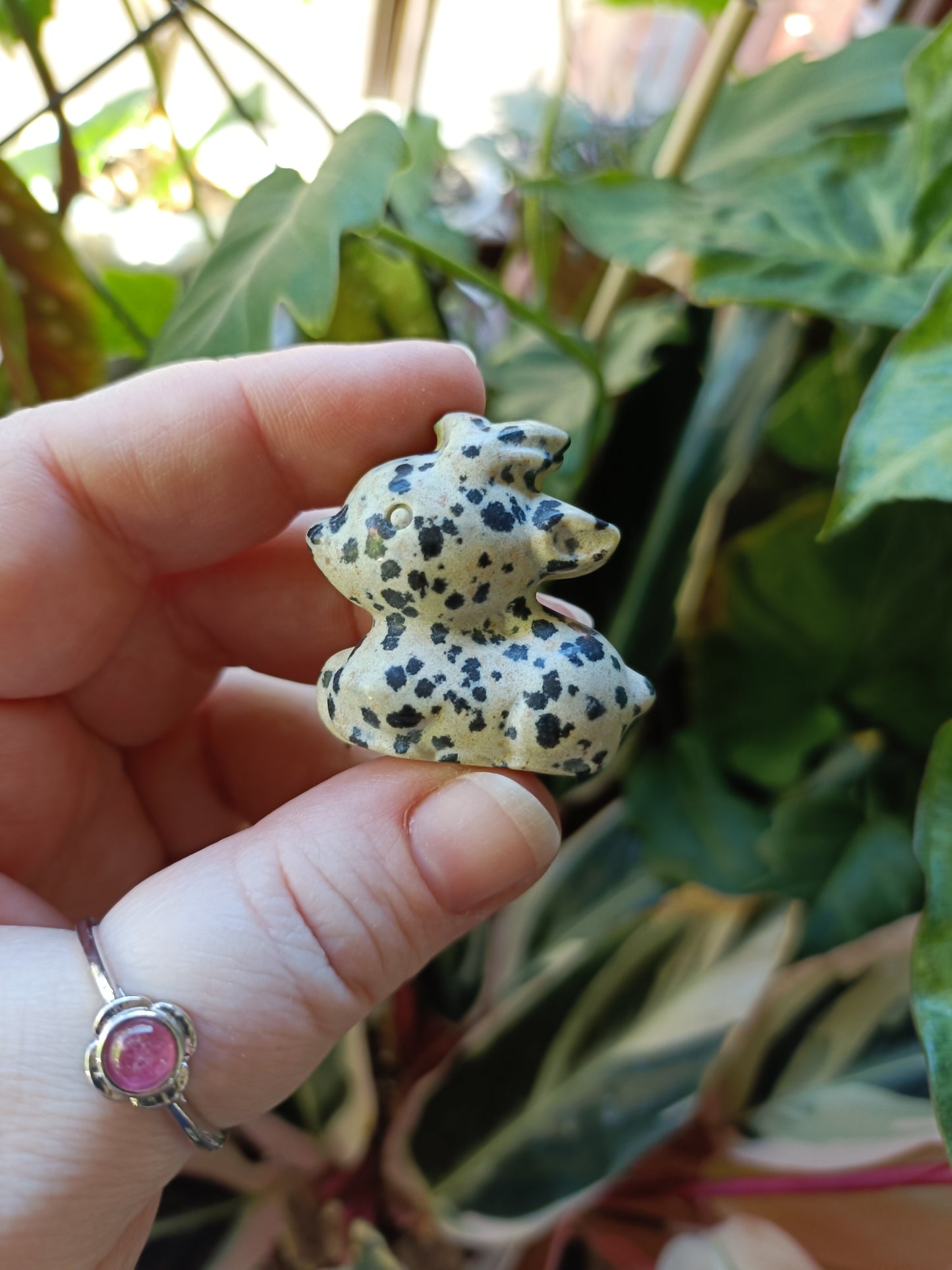 Mixed Stone Mini Sitting Reindeer Carving - 20g