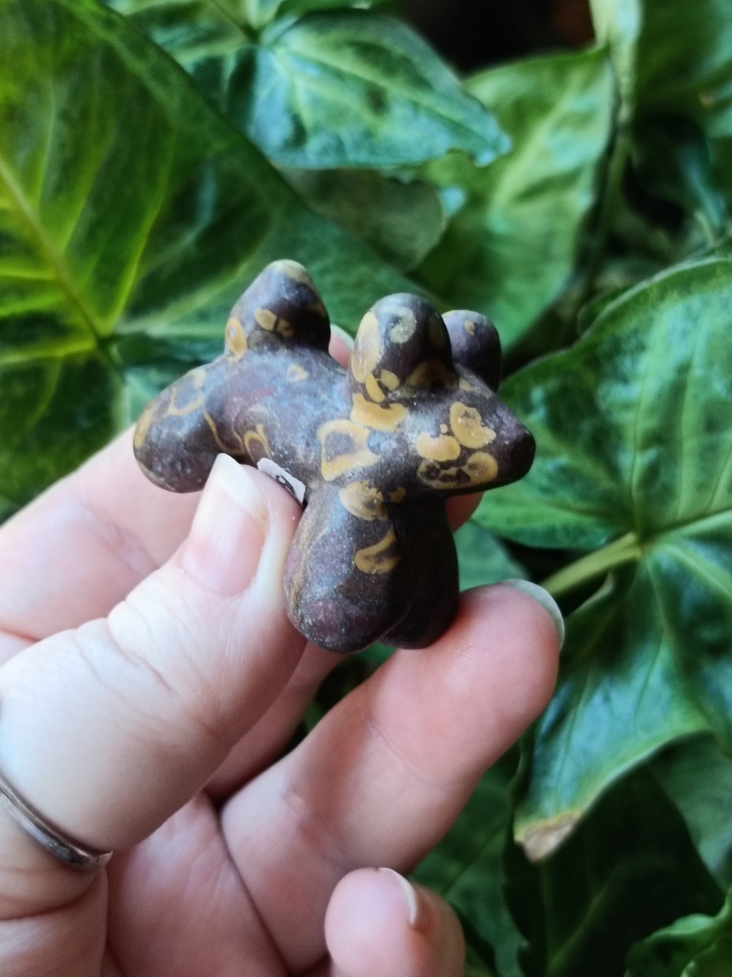 Mixed Stone Mini Balloon Dog Carving - 40g