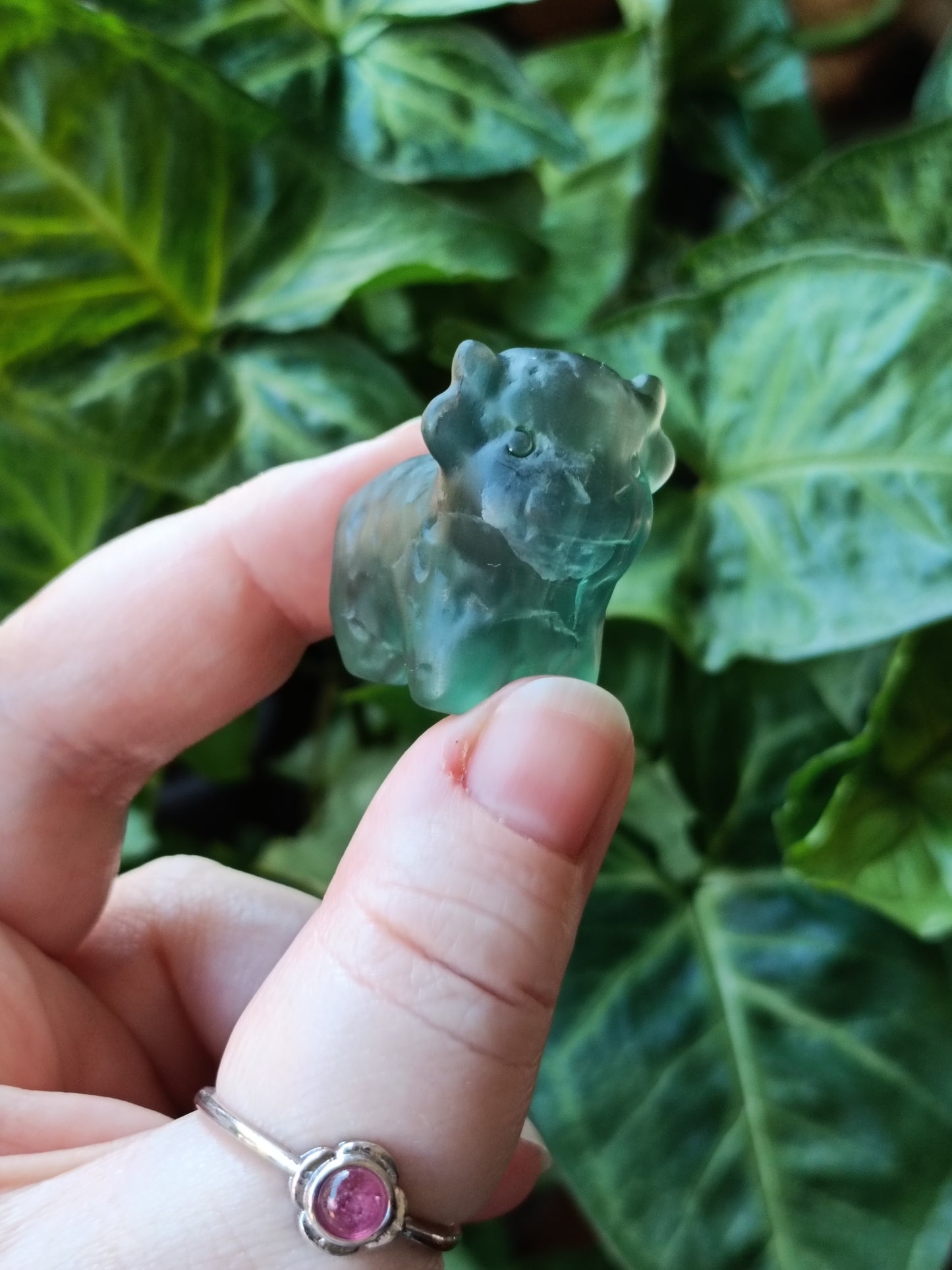 Mixed Stone Mini Highland Cow Carving - 30g