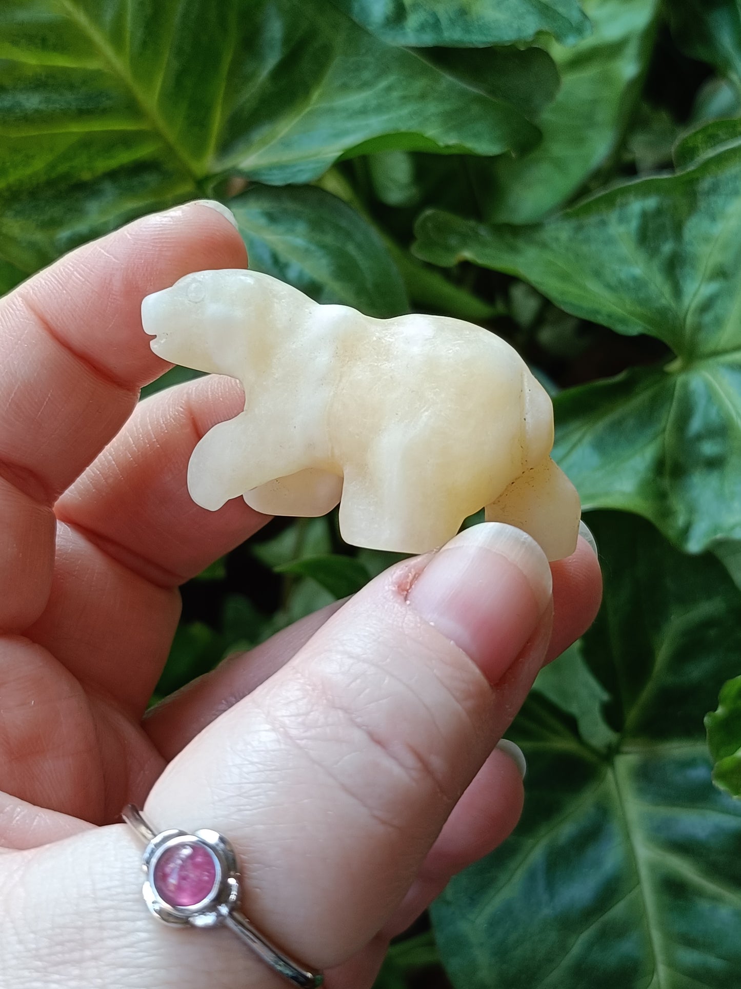Mixed Stone Natural Bear Carving - 25-30g