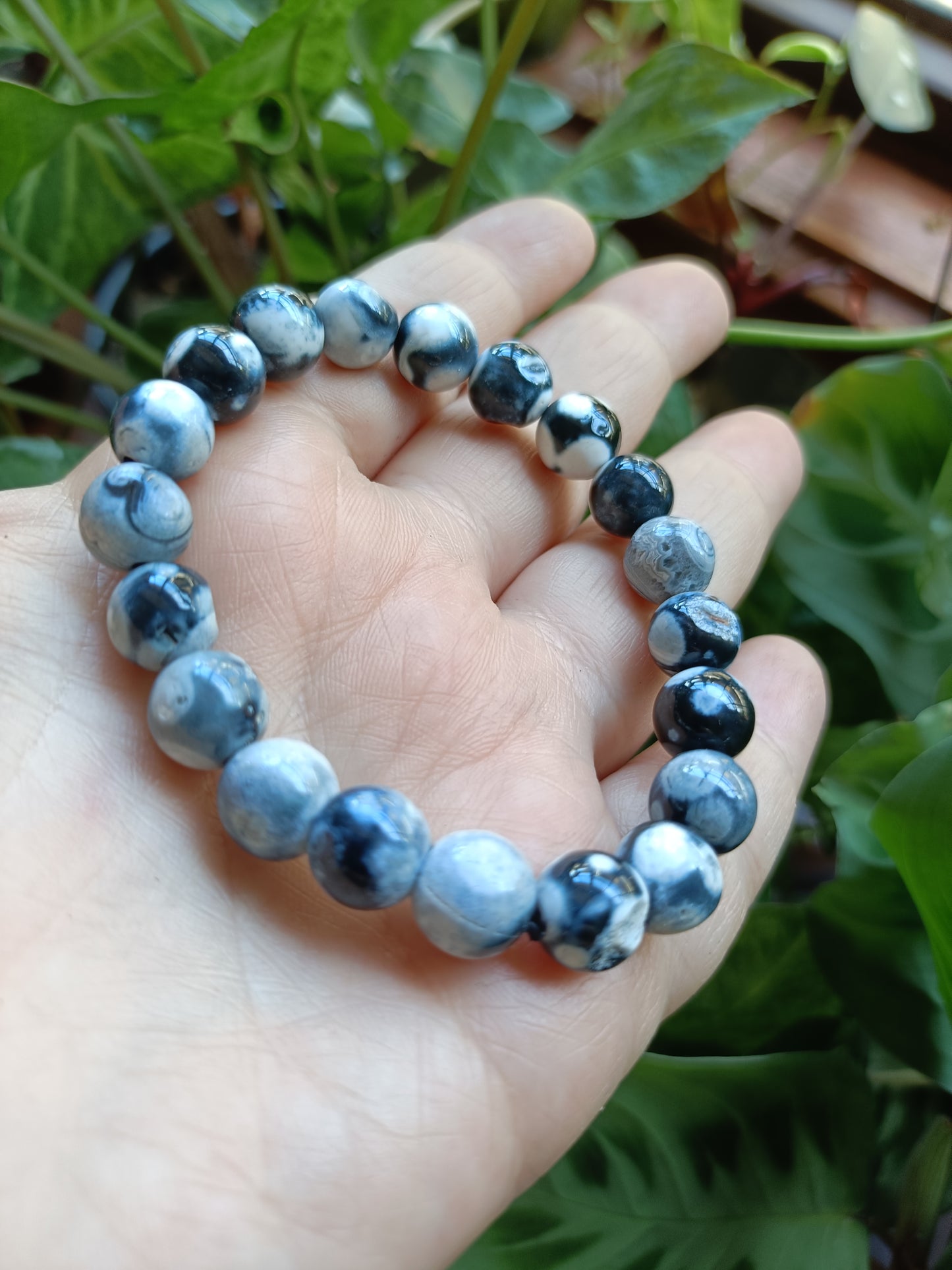 Black Orca Agate Beaded Stretch Bracelet - 10mm
