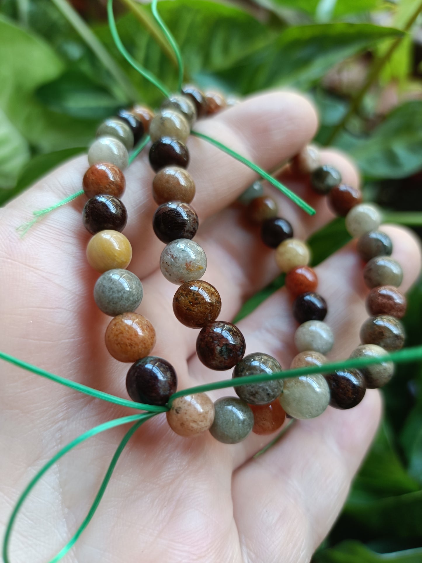 *High Grade* Garden Quartz Round Beaded Stretch Bracelet - 7mm