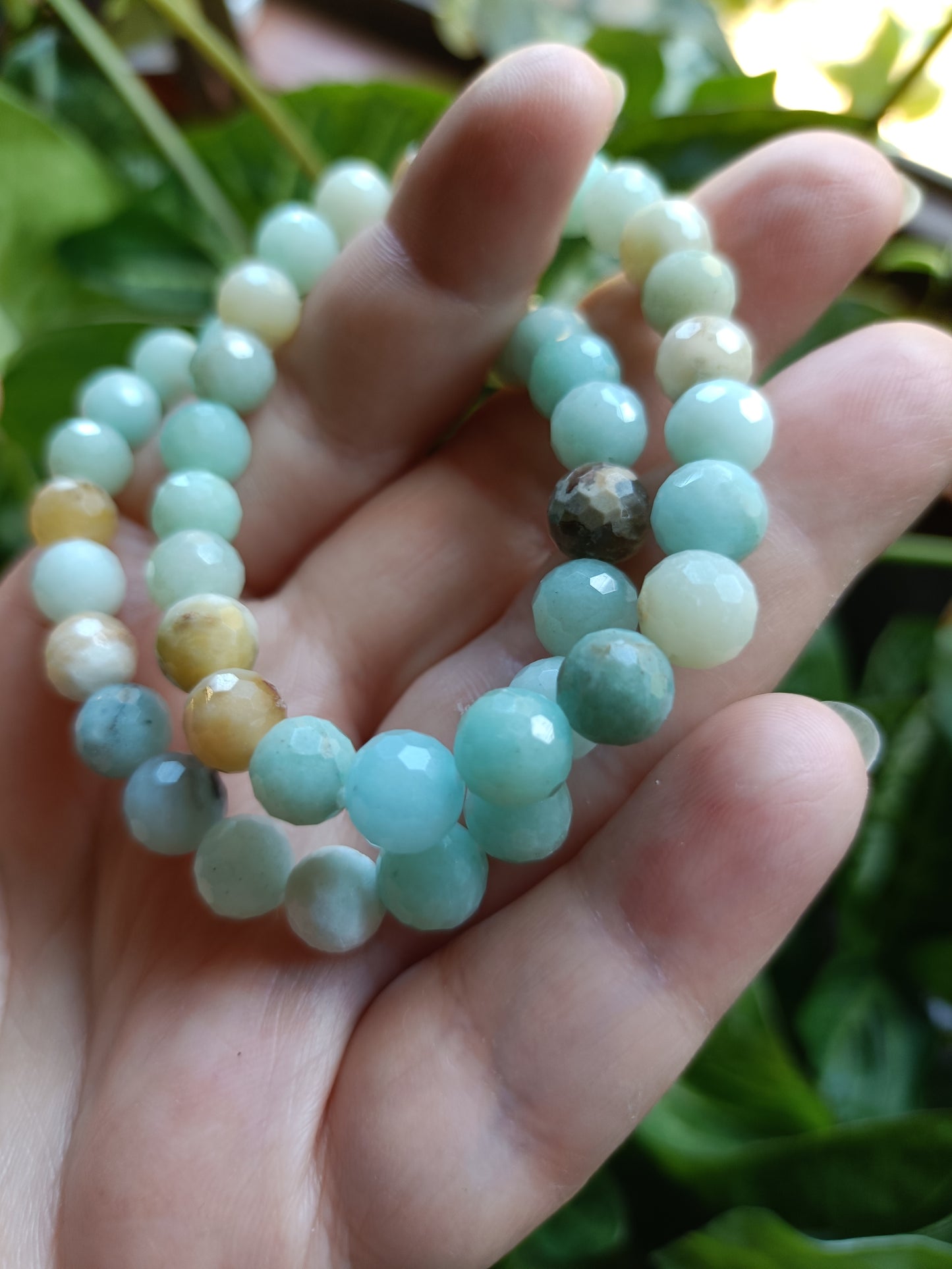 Faceted Caribbean Calcite Round Beaded Stretch Bracelet - 8mm