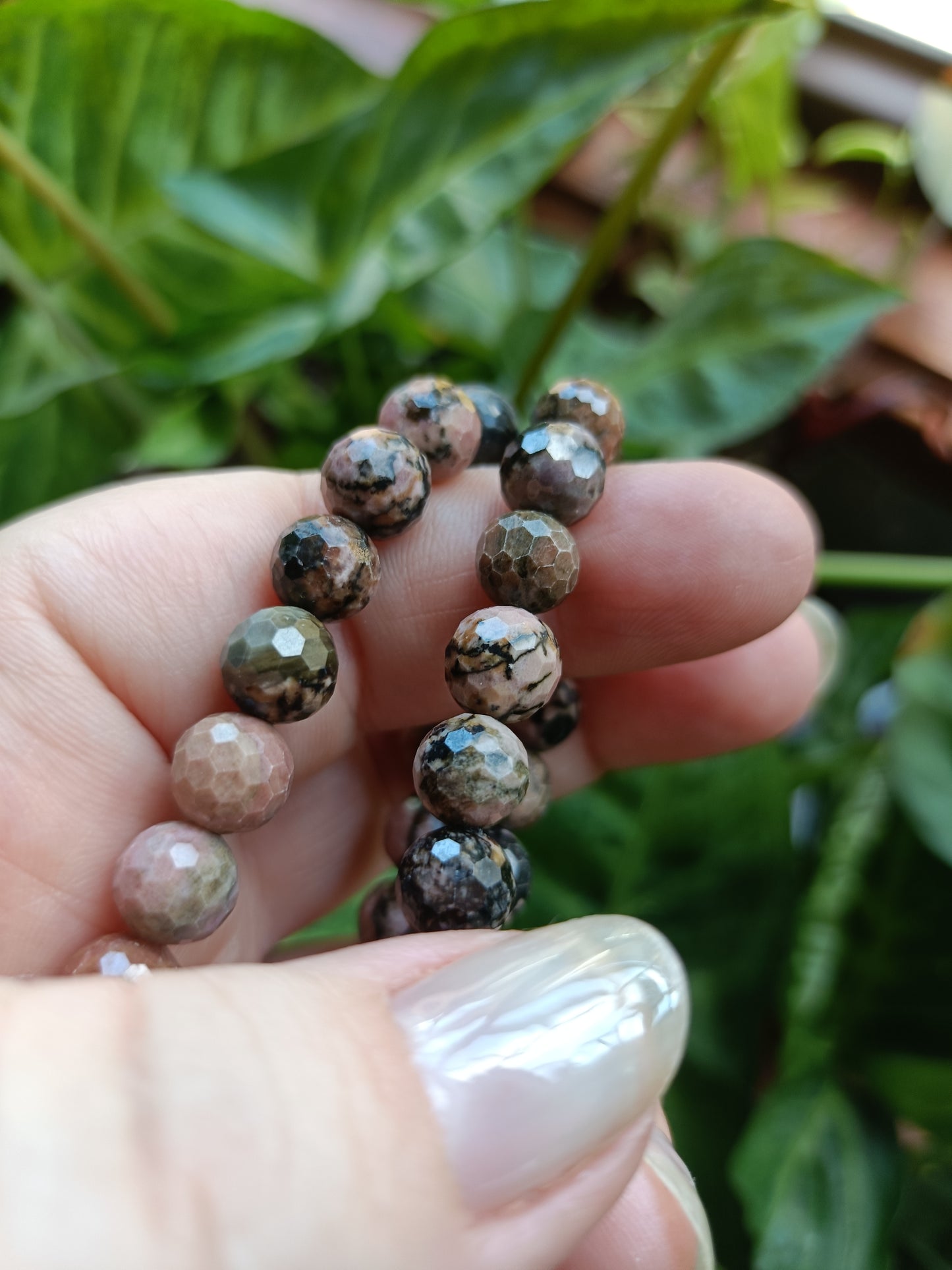 Faceted Rhodonite Round Beaded Stretch Bracelet - 8mm