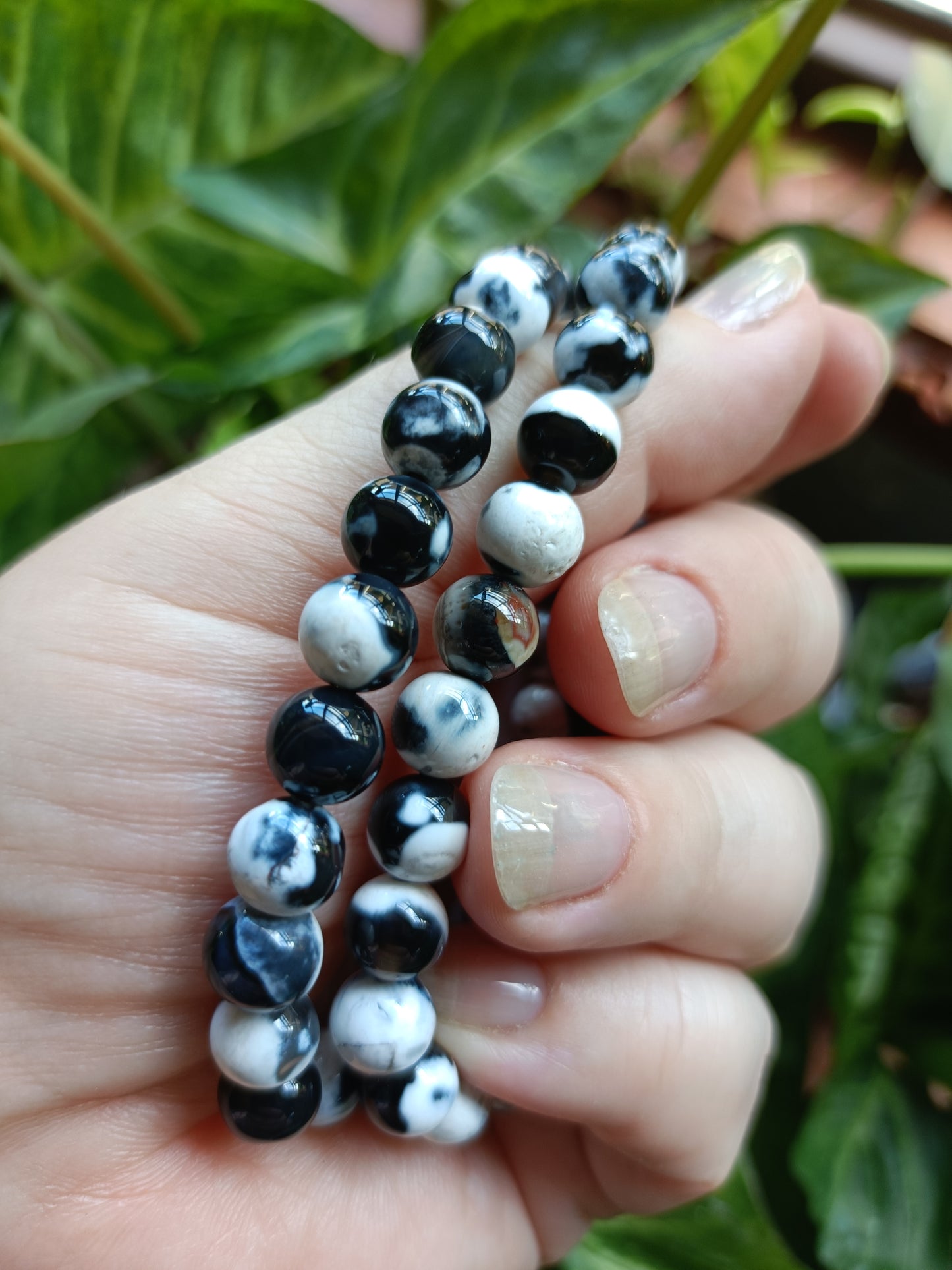Black Orca Agate Beaded Stretch Bracelet - 8mm